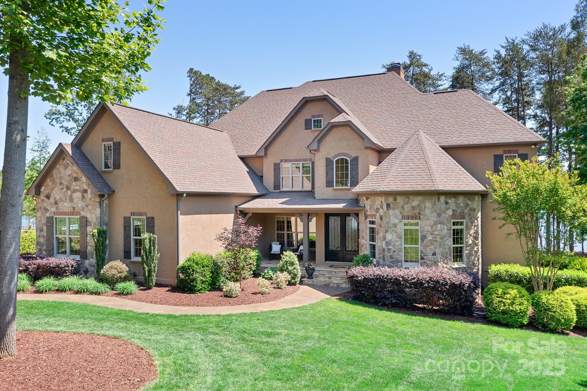 Falls Cove - Residential