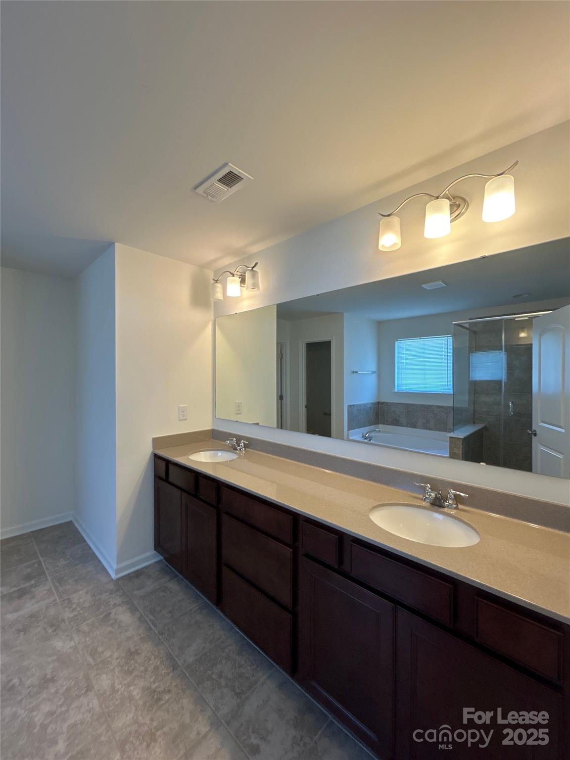 Founders Reserve - Residential Lease