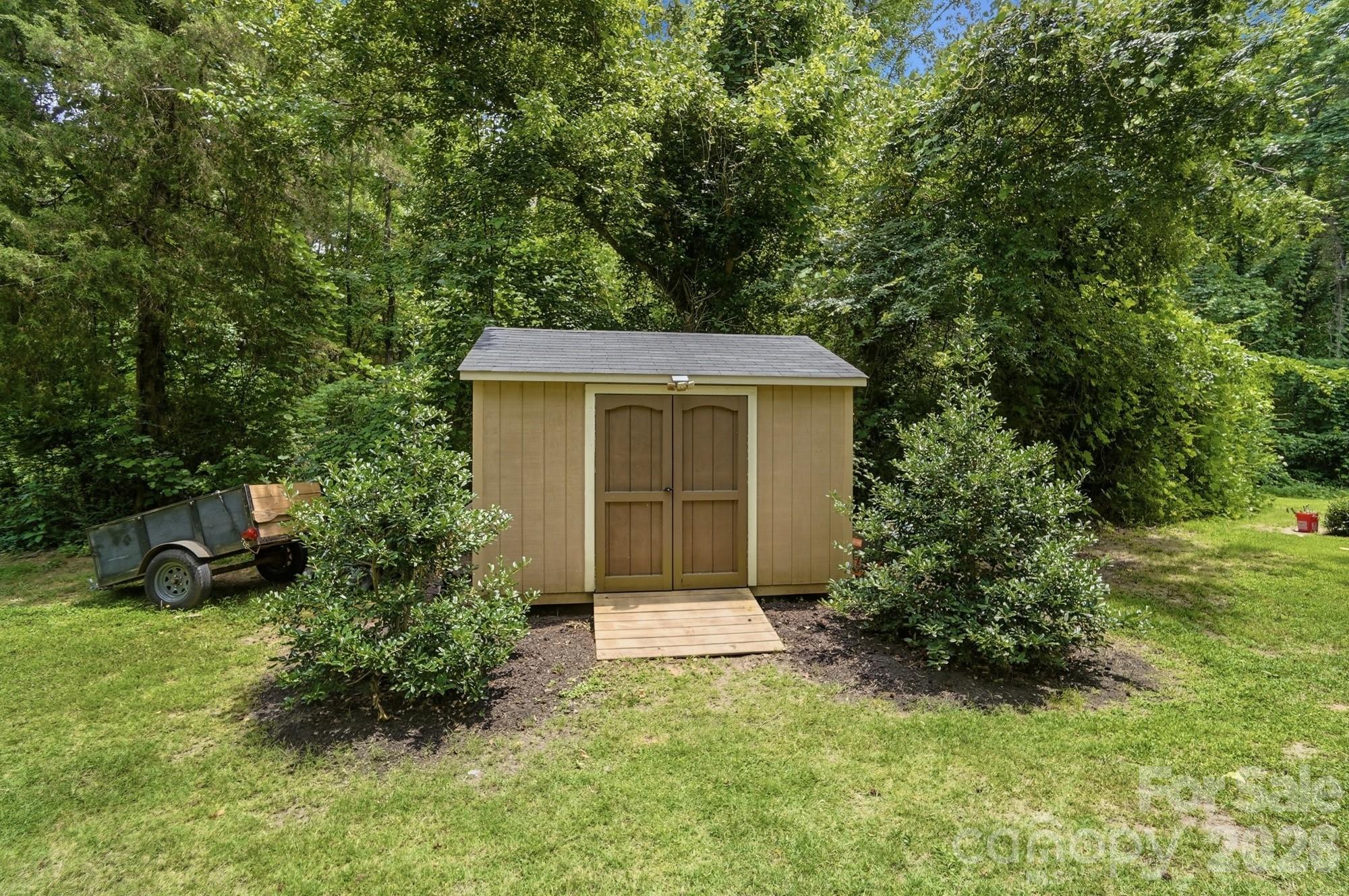 Miller Pond - Residential