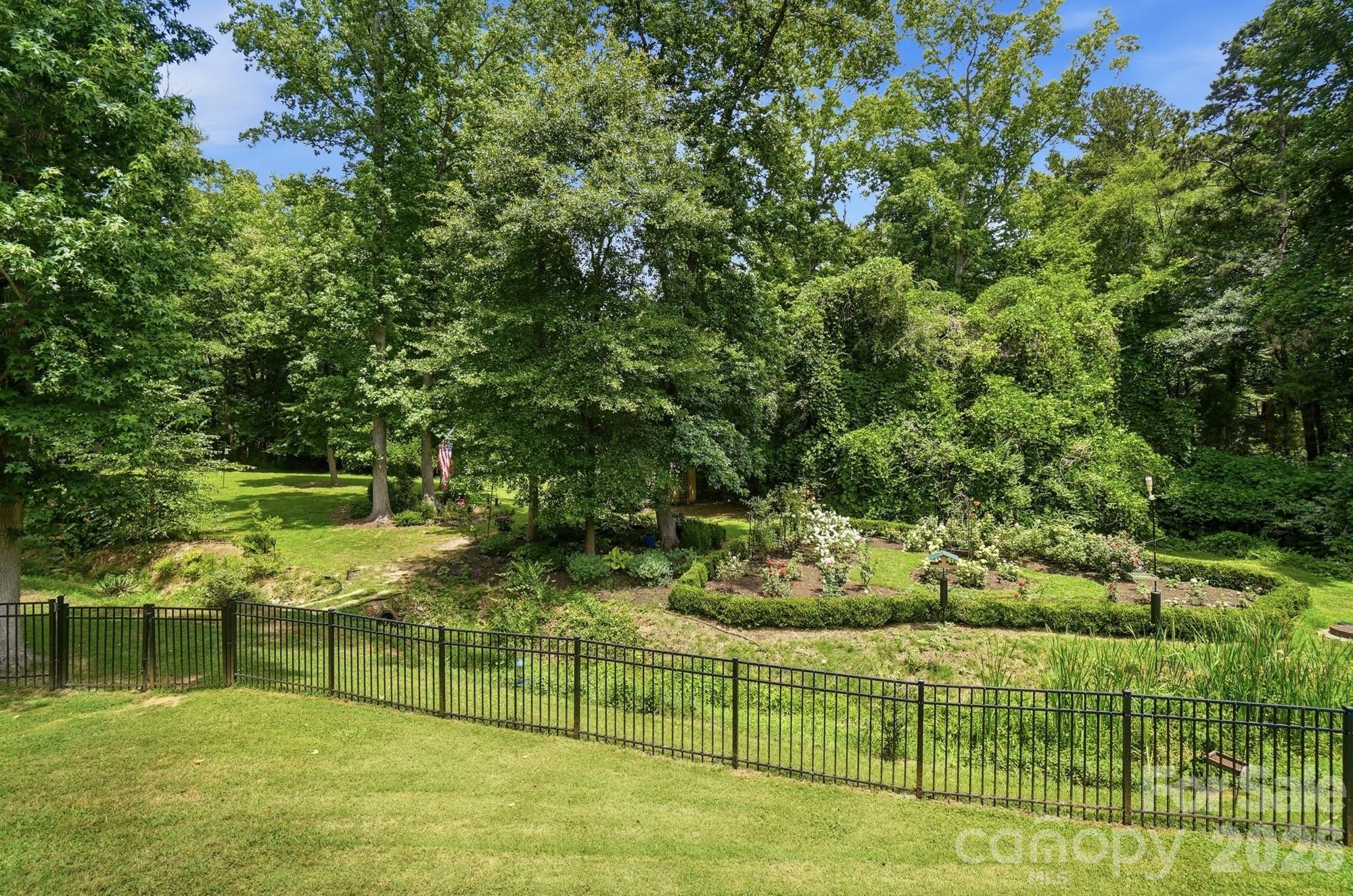 Miller Pond - Residential