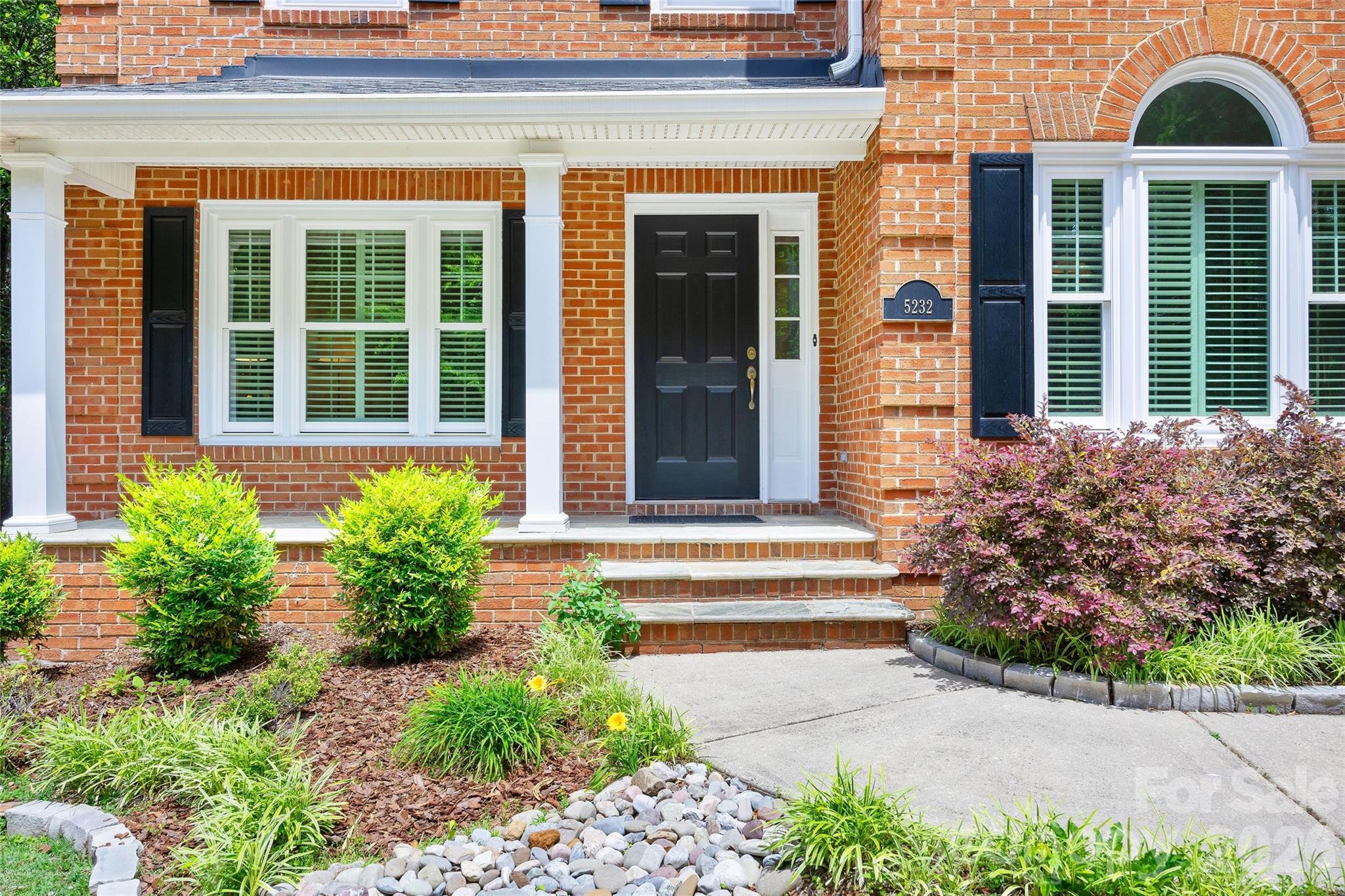 Green Knoll - Residential