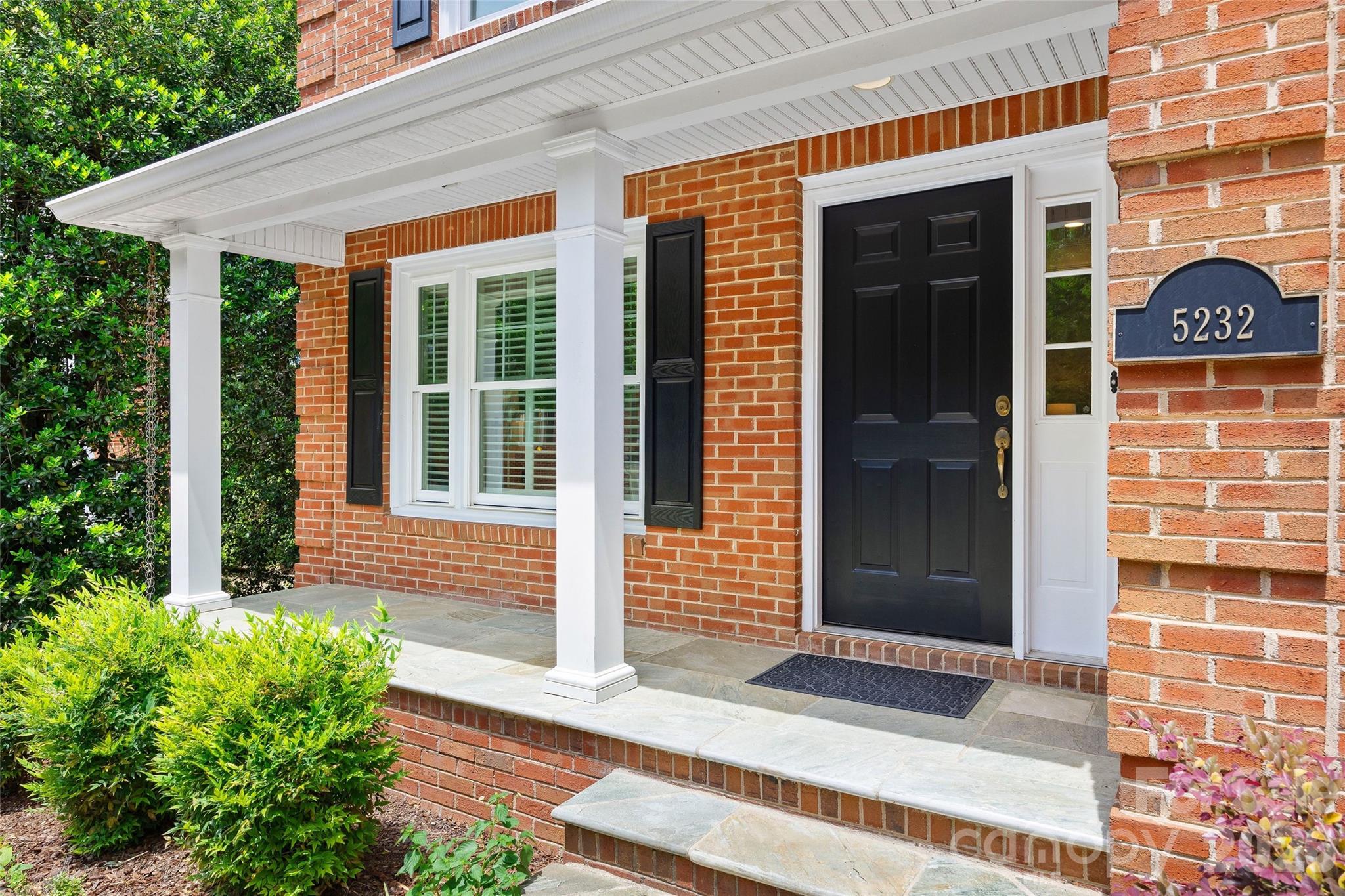Green Knoll - Residential