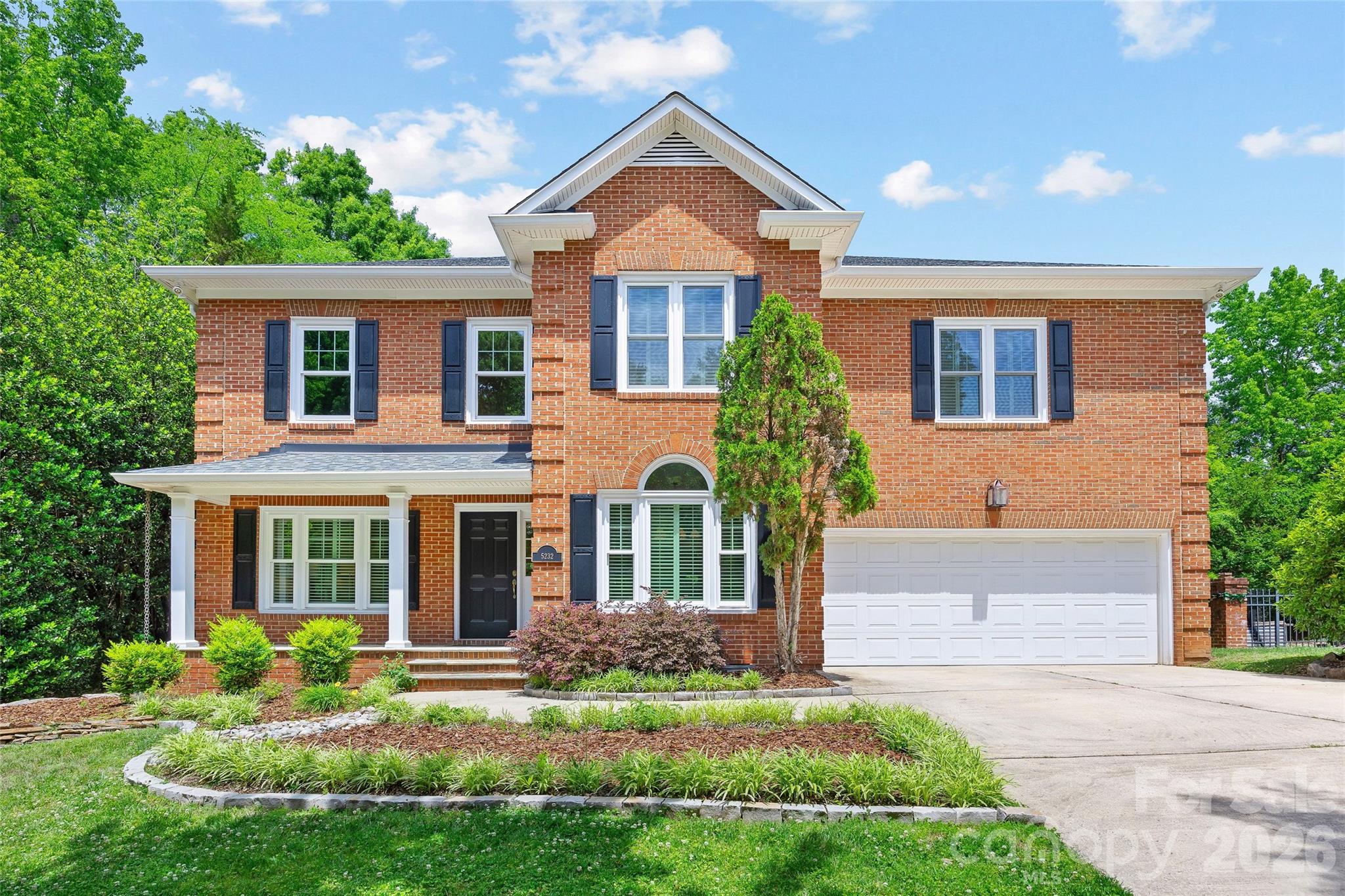 Green Knoll - Residential