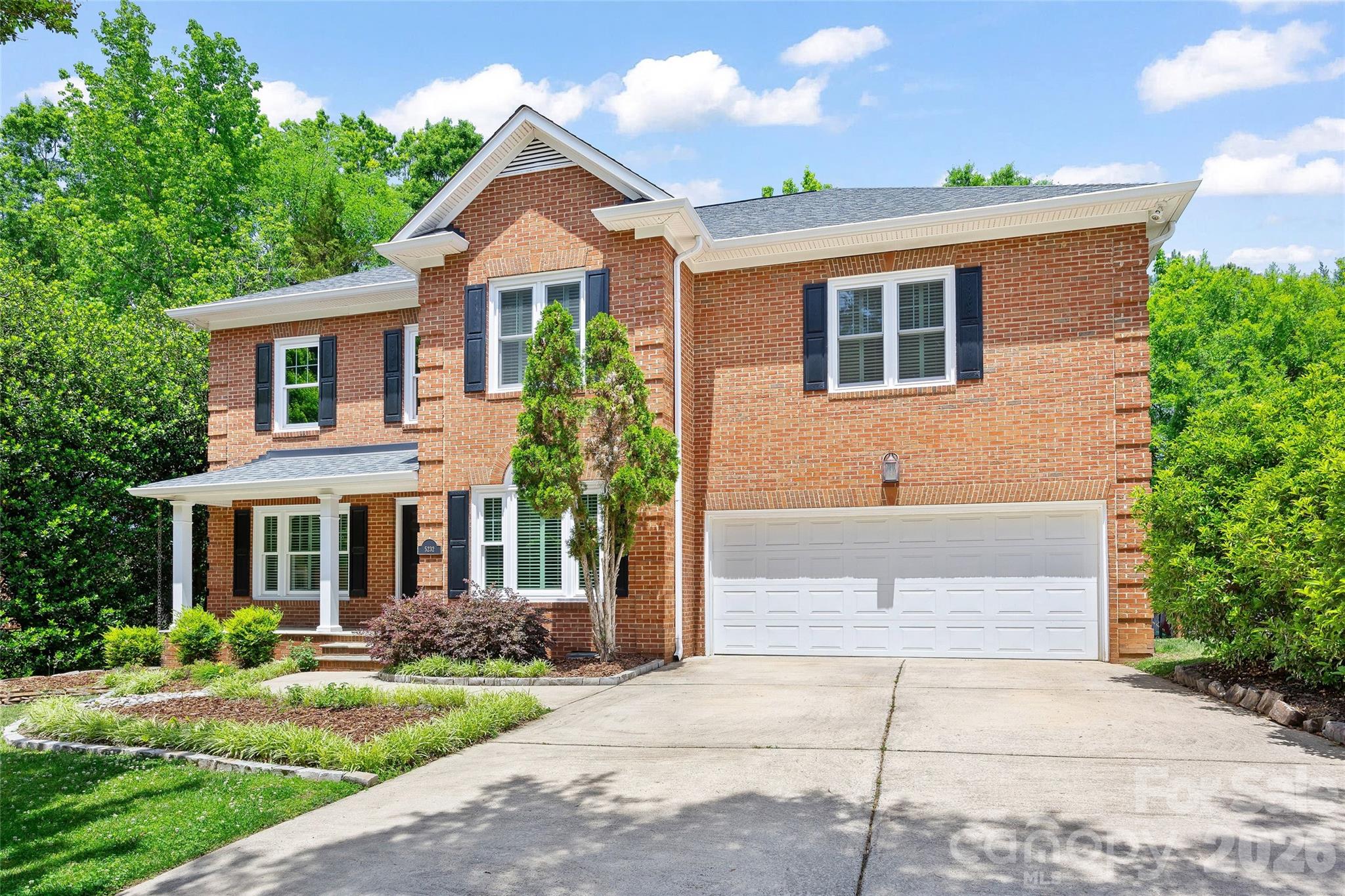 Green Knoll - Residential