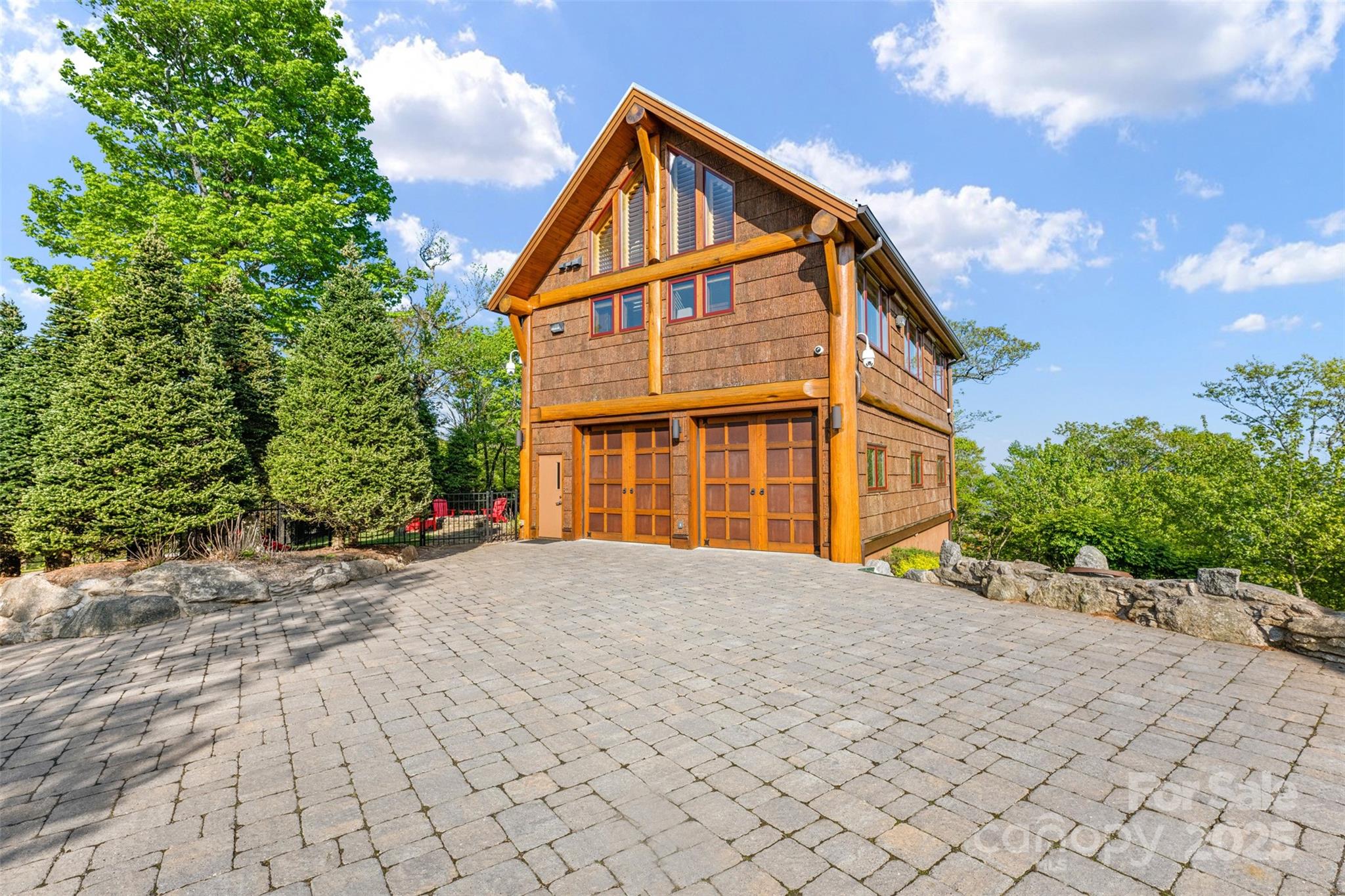 The Lodges At Eagles Nest - Residential