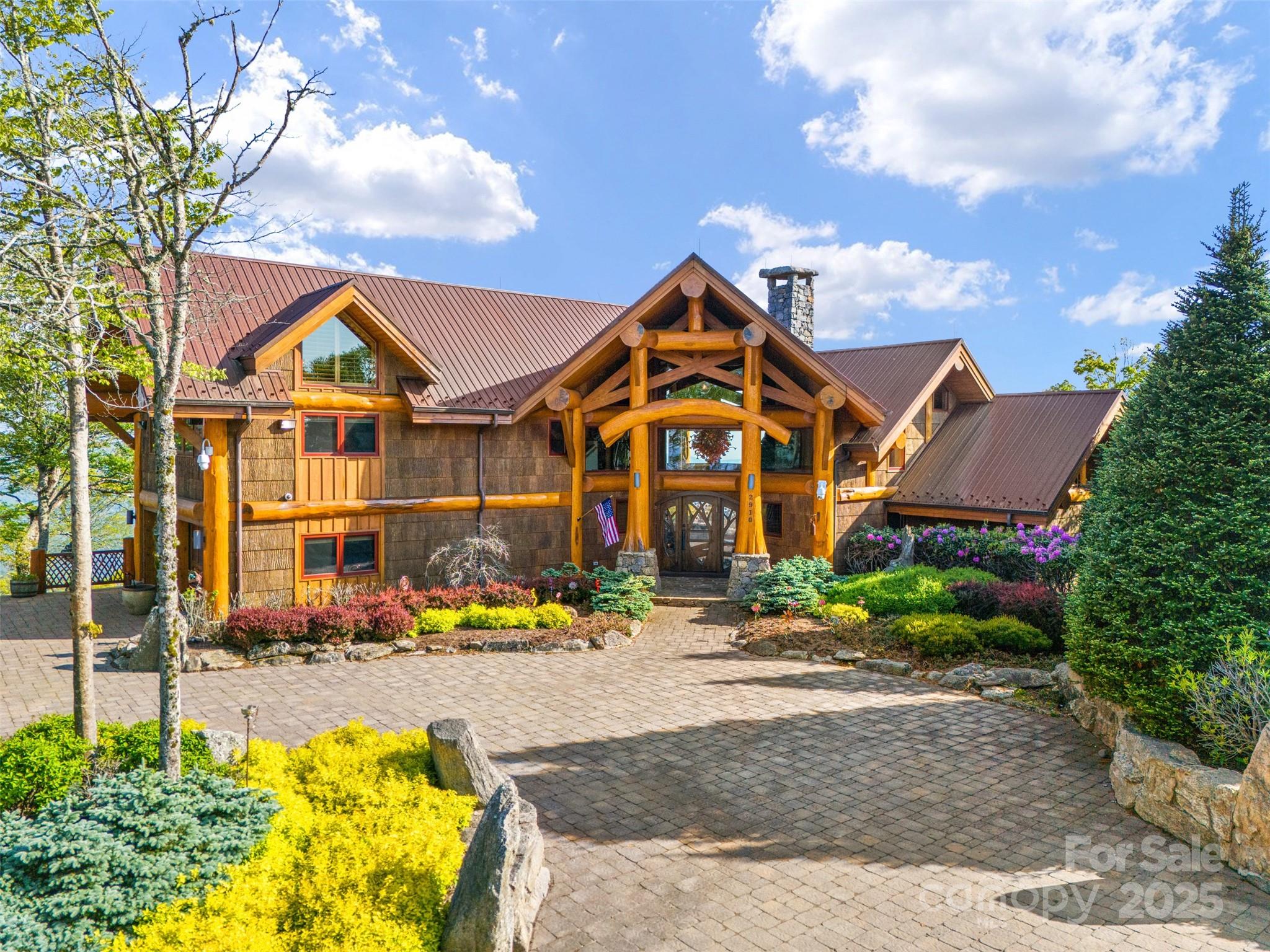 The Lodges At Eagles Nest - Residential