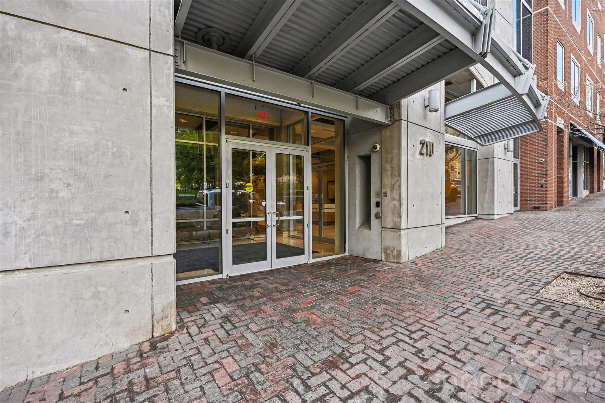 Avenue Condominiums - Residential