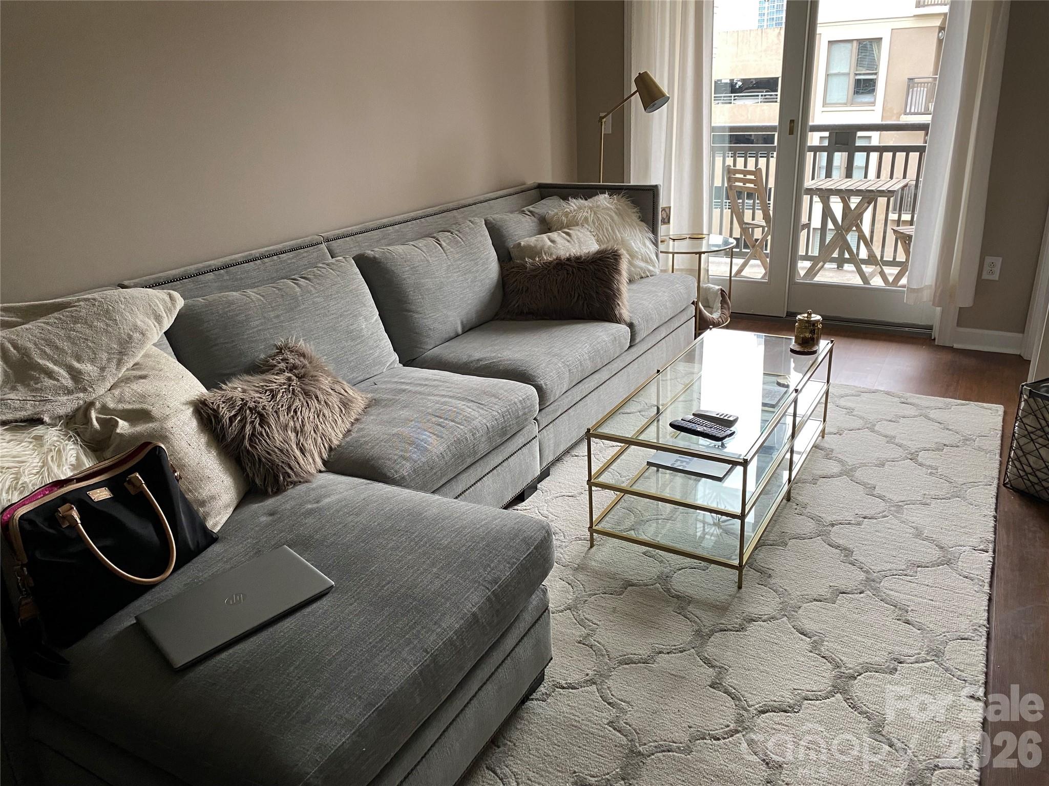 Gateway Plaza - Residential