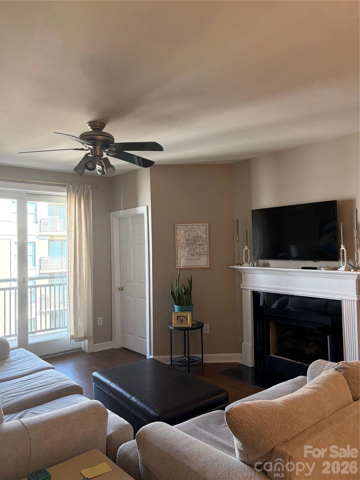 Gateway Plaza - Residential