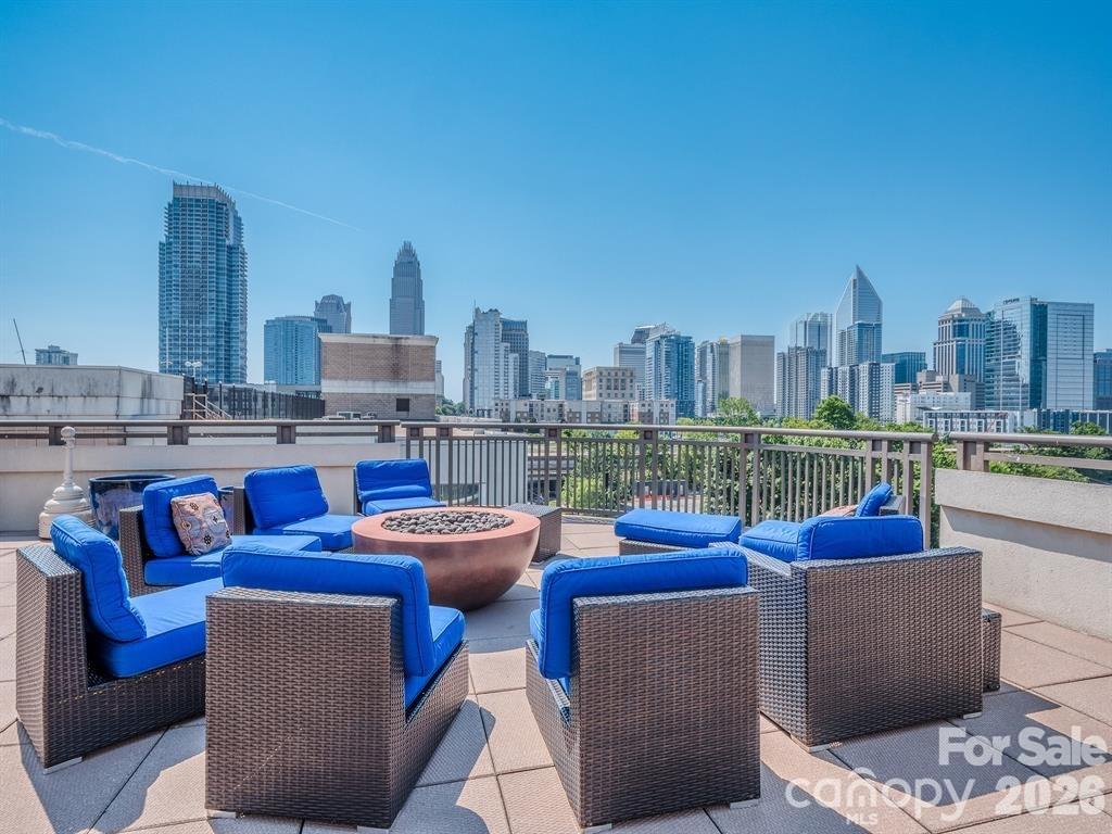 Gateway Plaza - Residential
