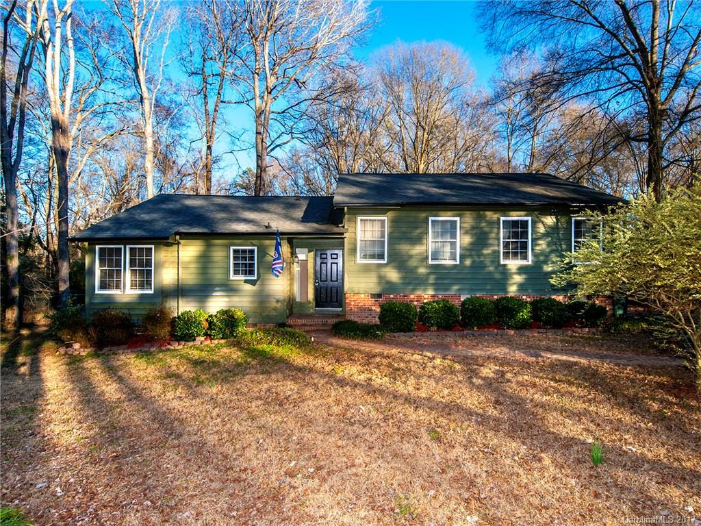 Come and make this adorable home yours! Hardwood floors, brand new gas logs, outbuilding with electricity. Well maintained home.