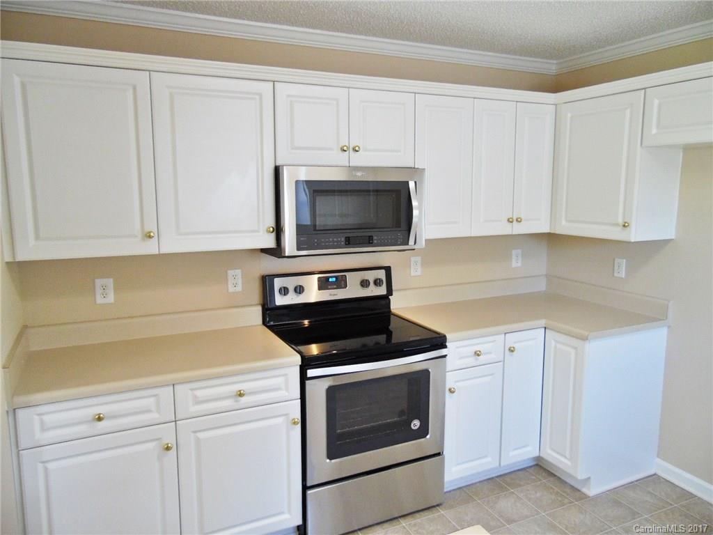 Hallmark Glen - Residential