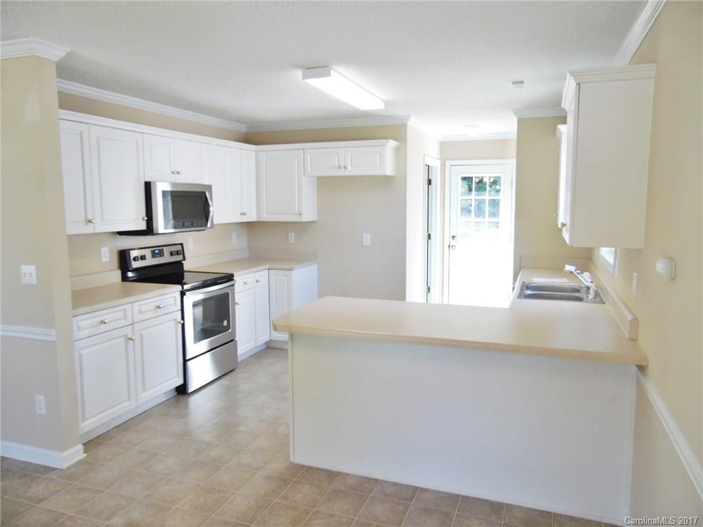 Hallmark Glen - Residential