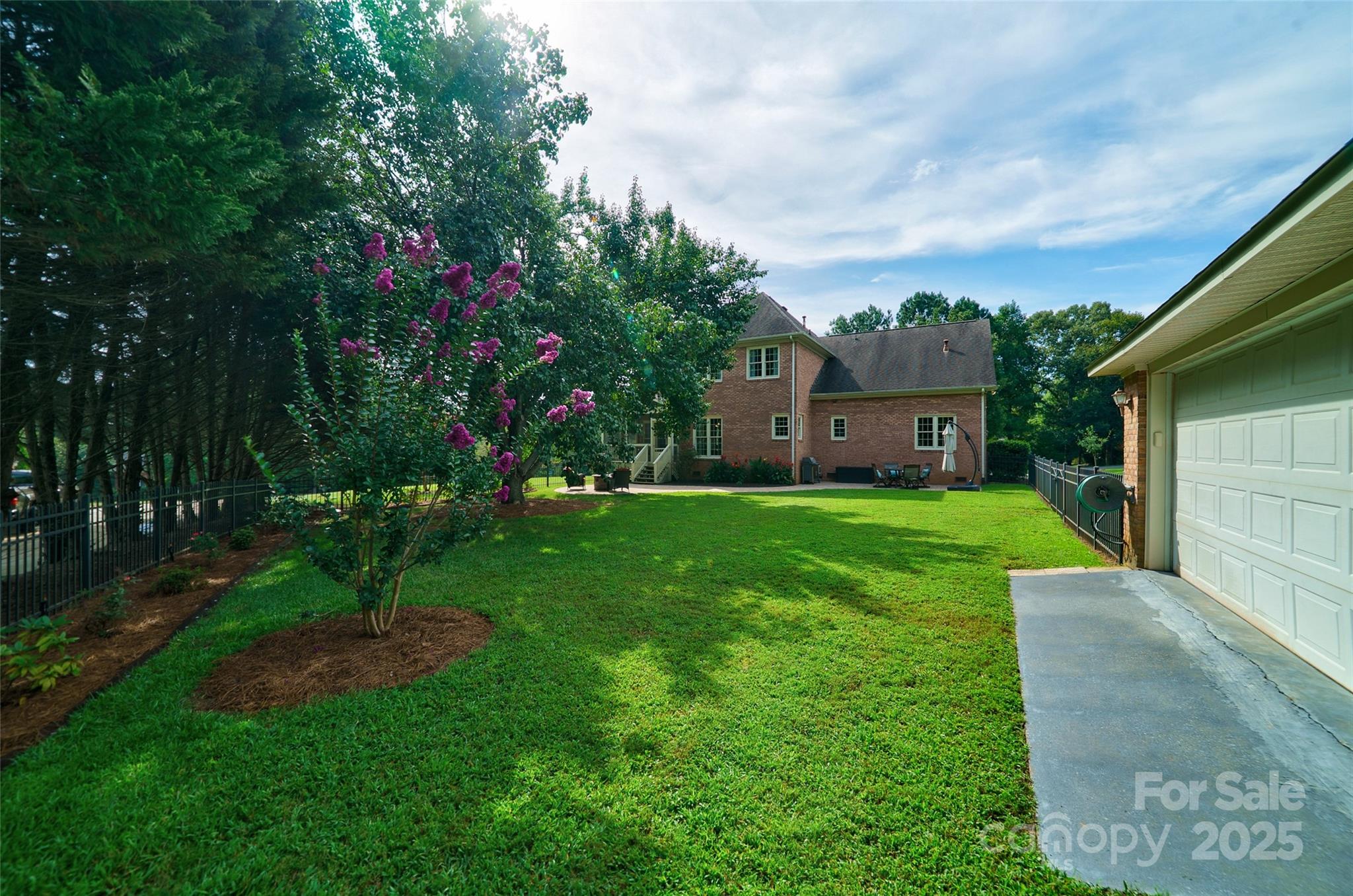 Huntington Farms - Residential