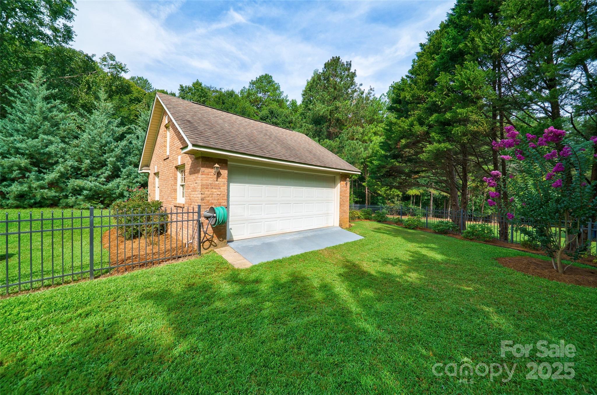 Huntington Farms - Residential