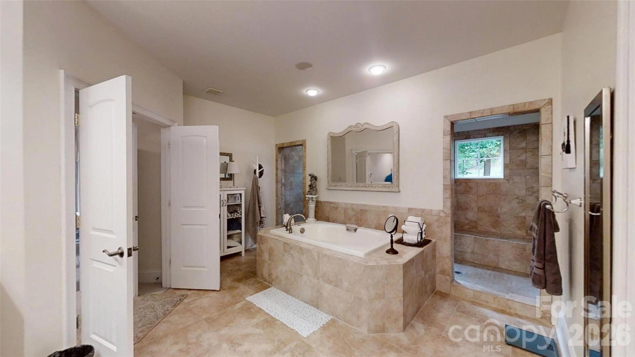 Victoria Creek - Residential
