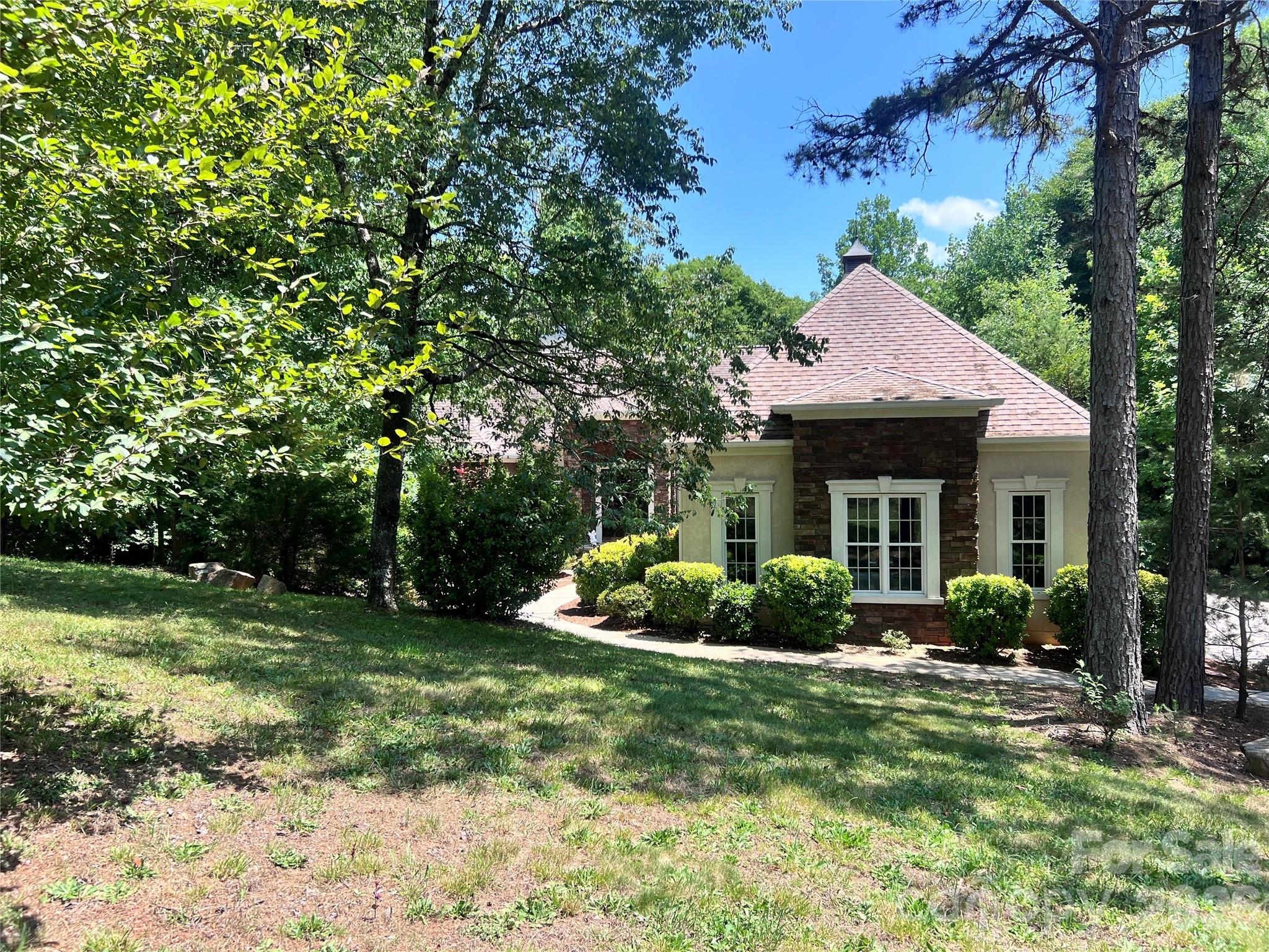 Victoria Creek - Residential