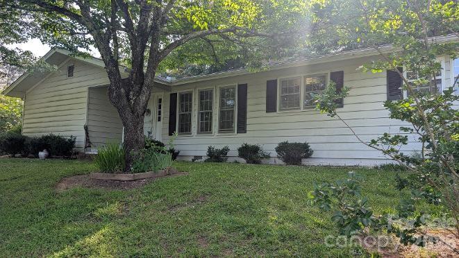 Pineview Lakes - Residential