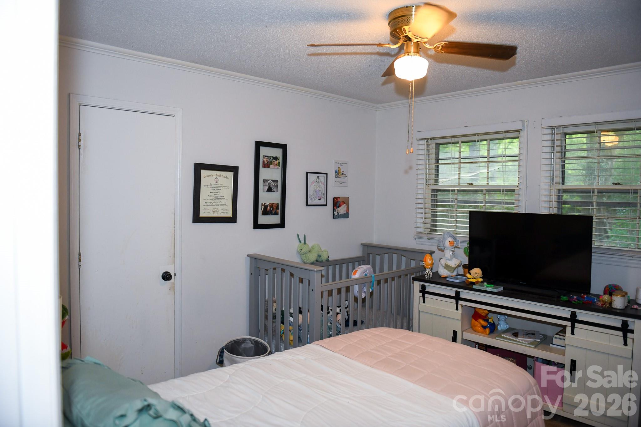 Pineview Lakes - Residential