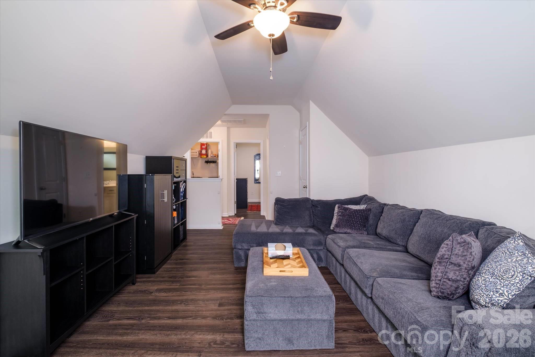 Steele Creek - Residential