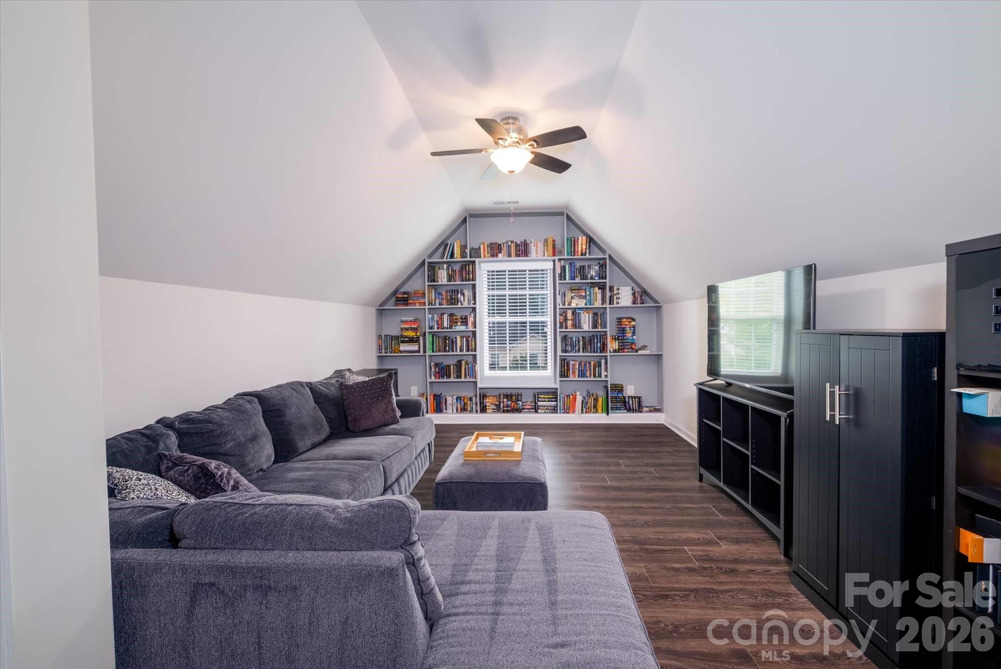 Steele Creek - Residential
