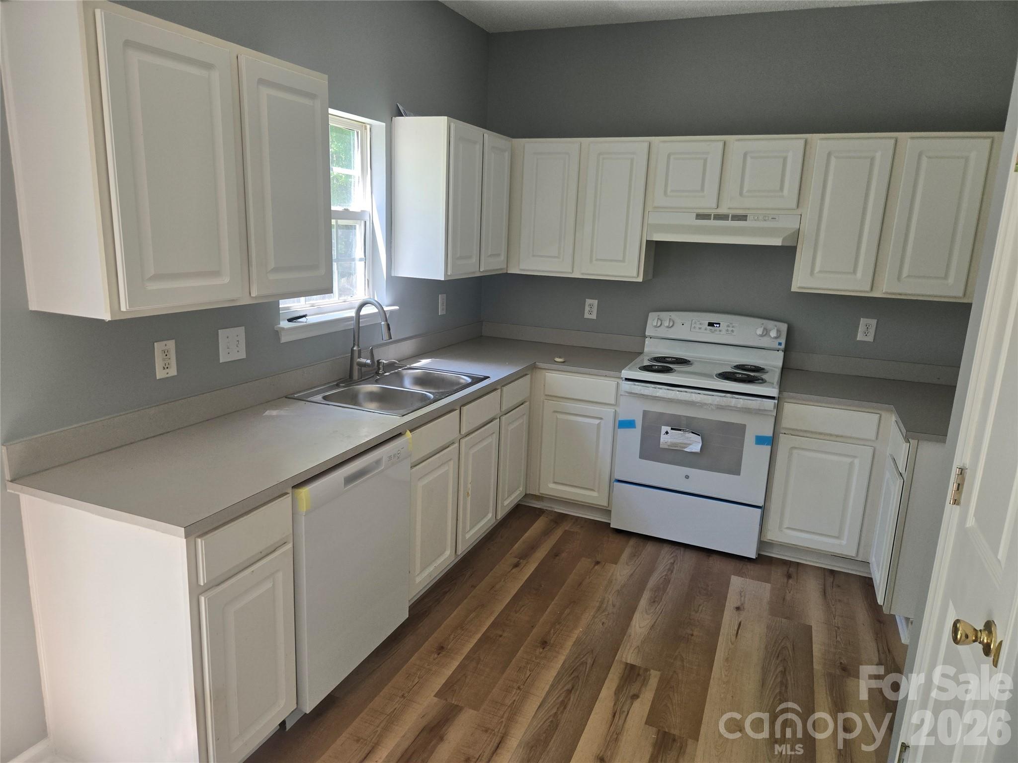 Woodleaf - Residential
