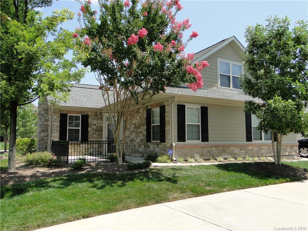 Lovely Chateau plan with master and second bedroom on main and a huge Bedroom/Bonus room and bath upstairs. Beautiful bamboo floors in the vaulted great room and formal dining, gas fireplace, big kitchen w/breakfast bar and room for a table too. Large storage room off the laundry room. The master is king size w/an oversize shower and walking closet. Garage is two car +. Community features manicured common areas, park, very nice community center, pool and a short walk to restaurants and shopping.