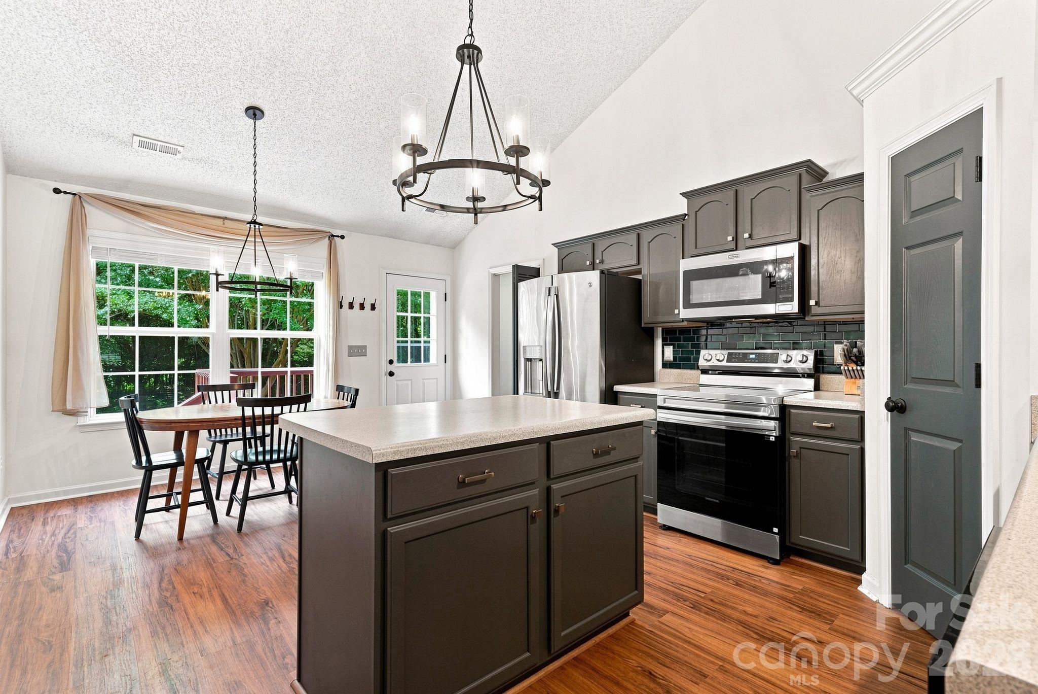 Mallard Creek - Residential