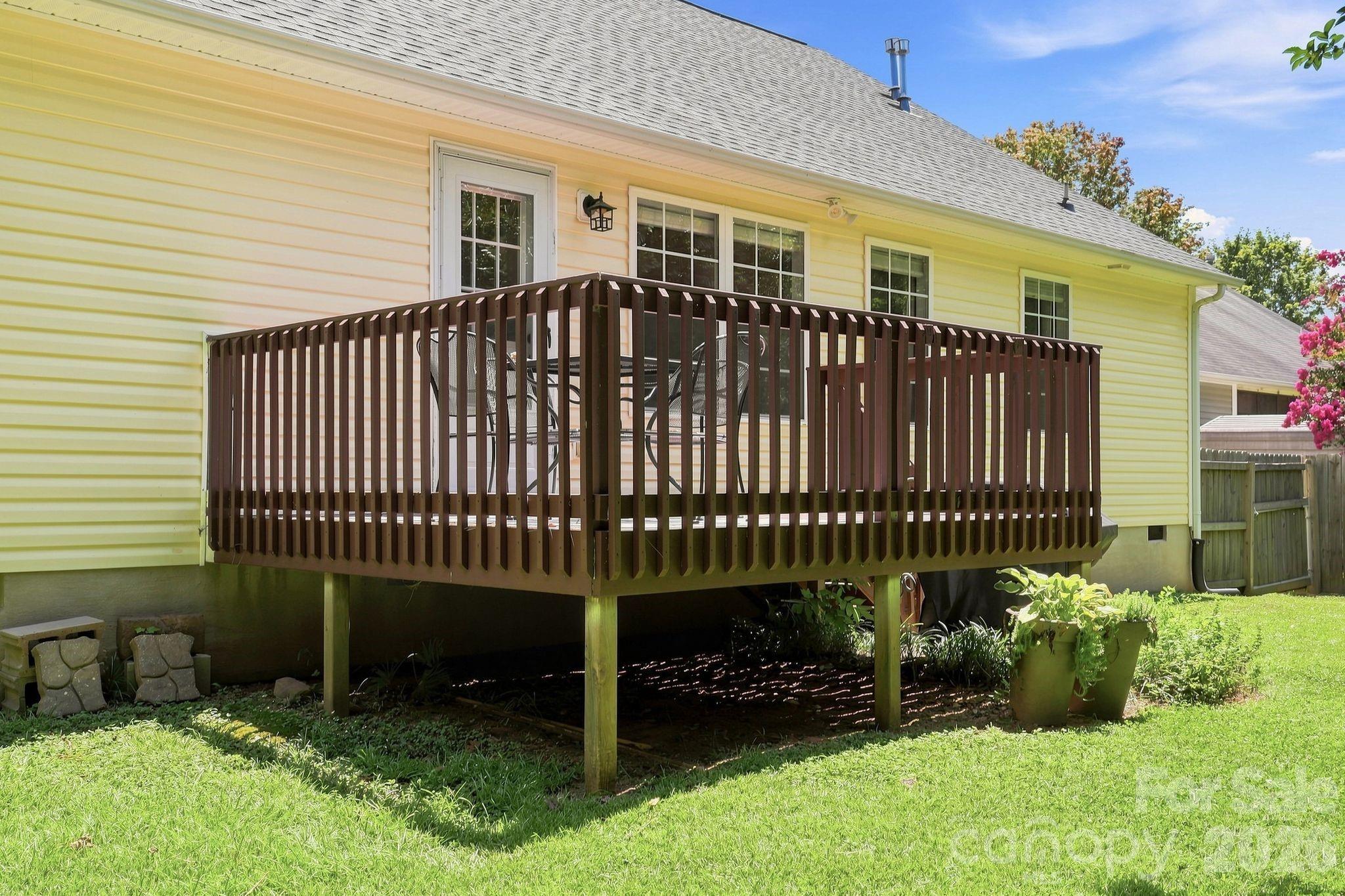 Mallard Creek - Residential