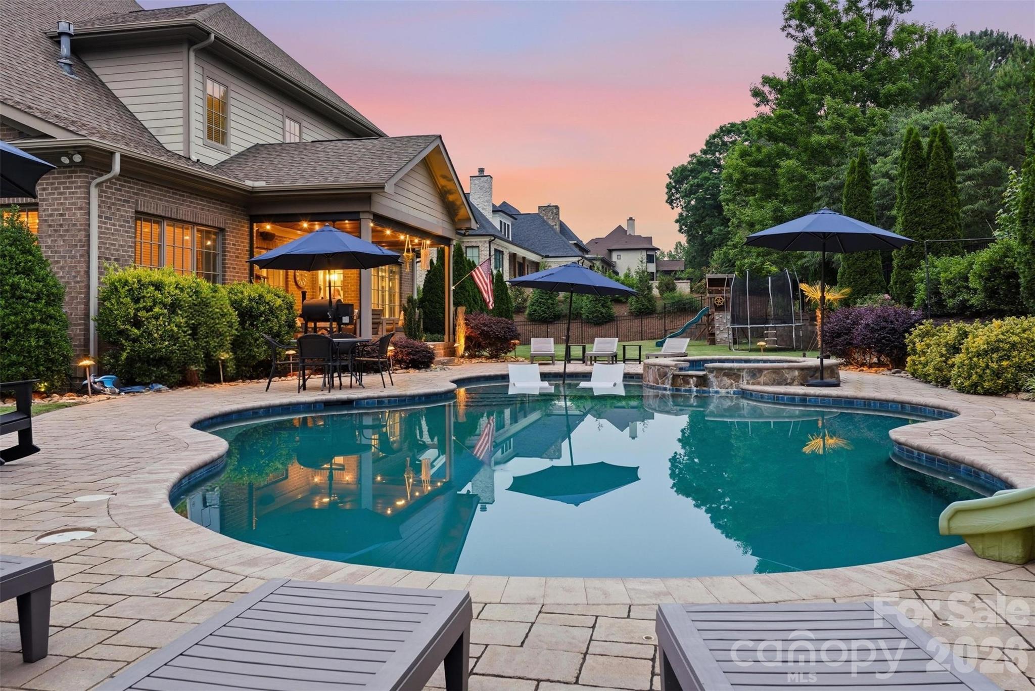 Longbrooke - Residential