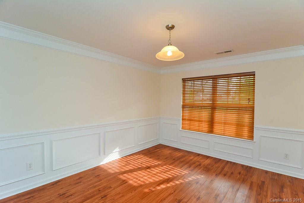 Sandy Pointe - Residential