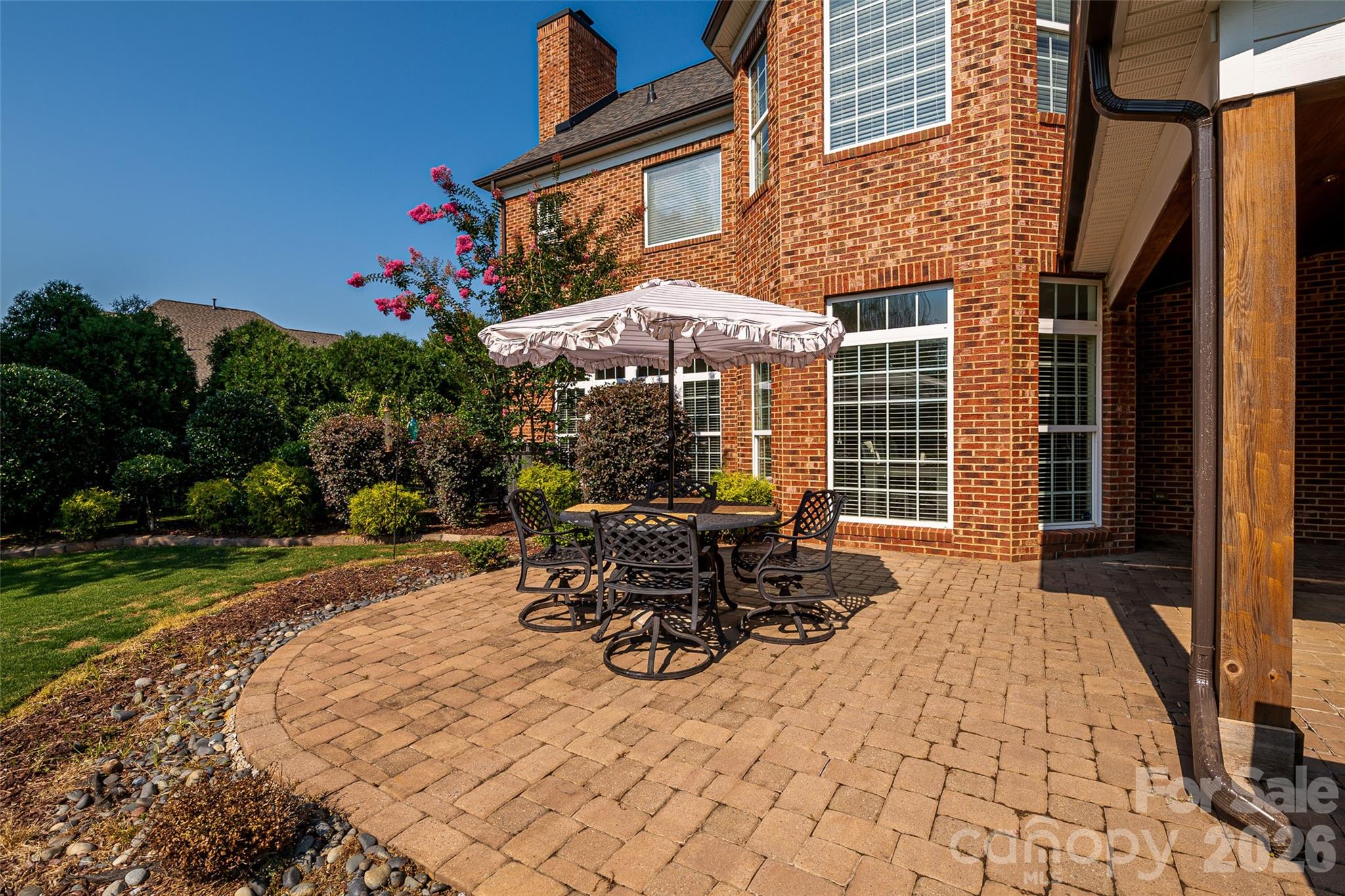 The Chimneys Of Marvin - Residential