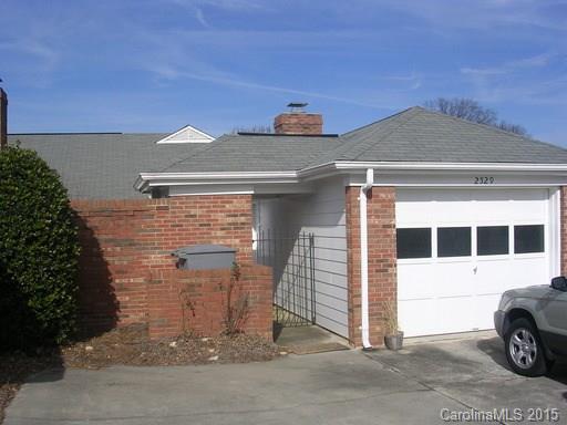 AVAILABLE 1.9.16. 2 bedroom, 2 bath. Inside Living Room, Dining Room,  kitchen  appliances (oven/range, side by side refrigerator, dishwasher & disposal).  Master suite w/ walk-in closet,  private bath, and  sliding glass door leading to the backyard & lake.  Guest bedroom comes with a ceiling fan and double closets. The laundry area is in the full hall bath and includes the washer/dryer. Built in 1984 this home features approx. 1329. square feet of heated space. Pets Negotiable/No Smokers.