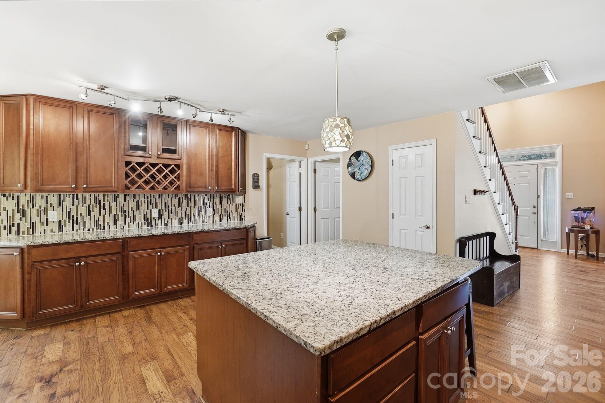 Cameron Wood - Residential