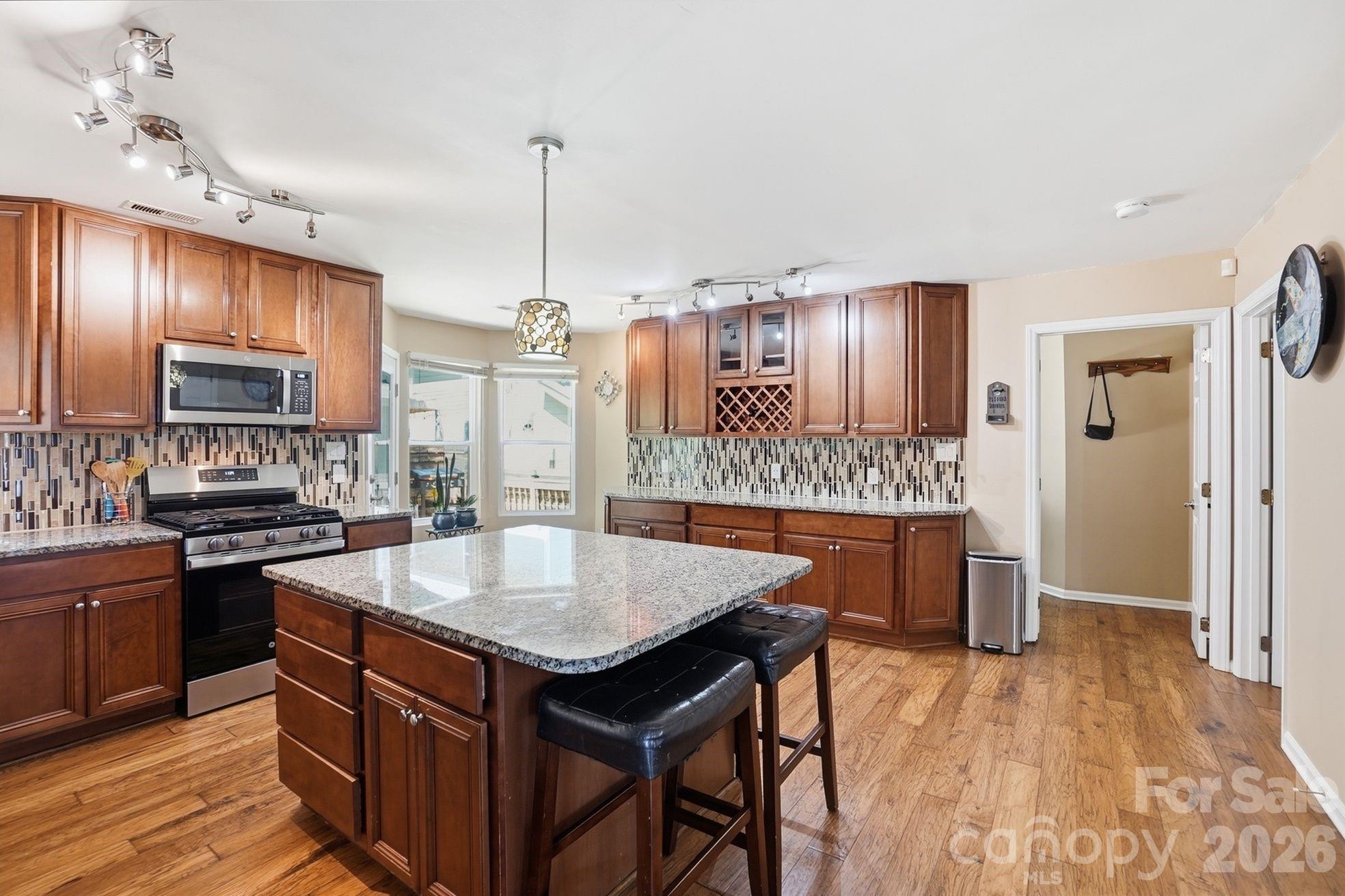 Cameron Wood - Residential
