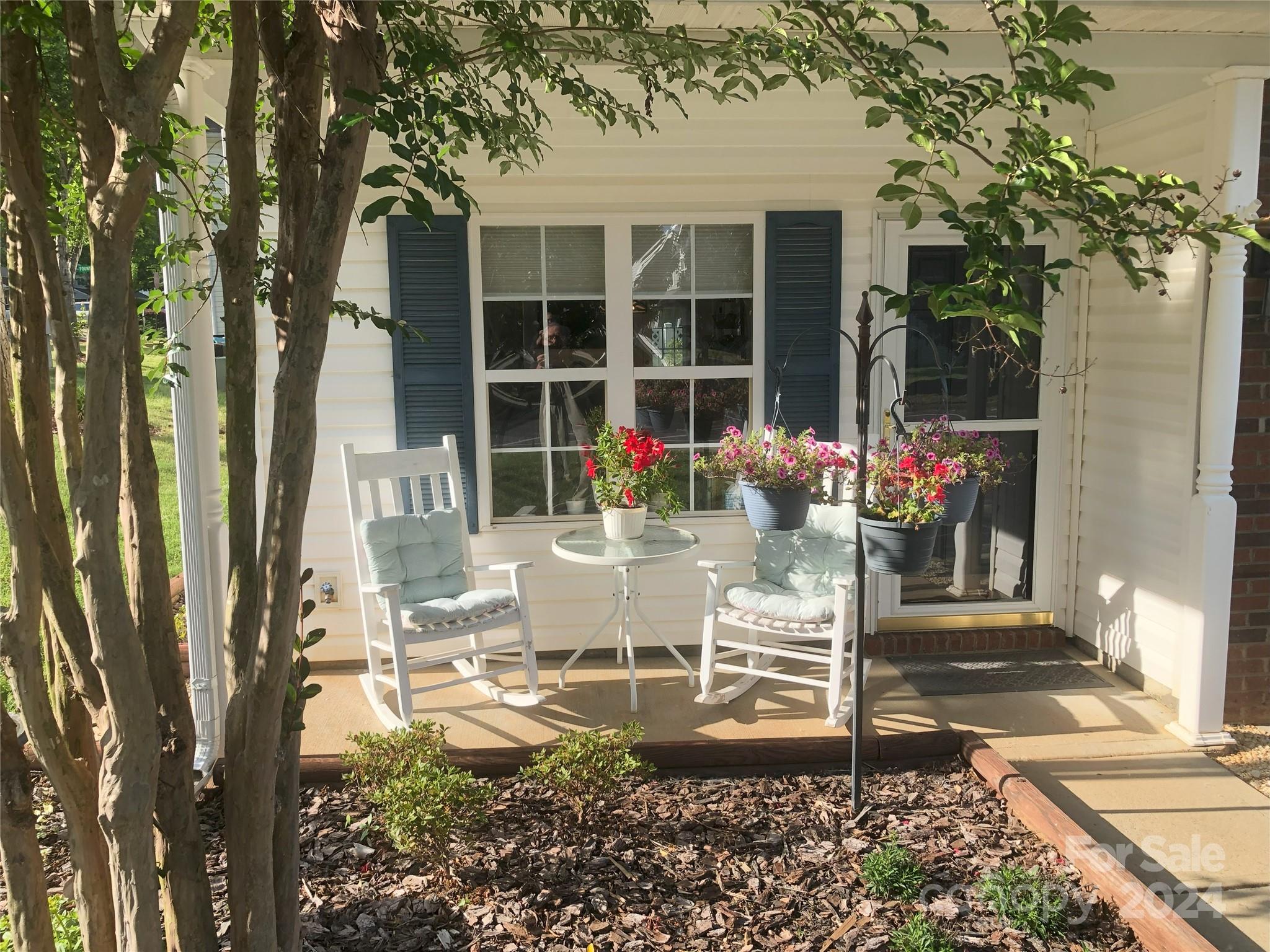 Cascades at River Crossing - Residential