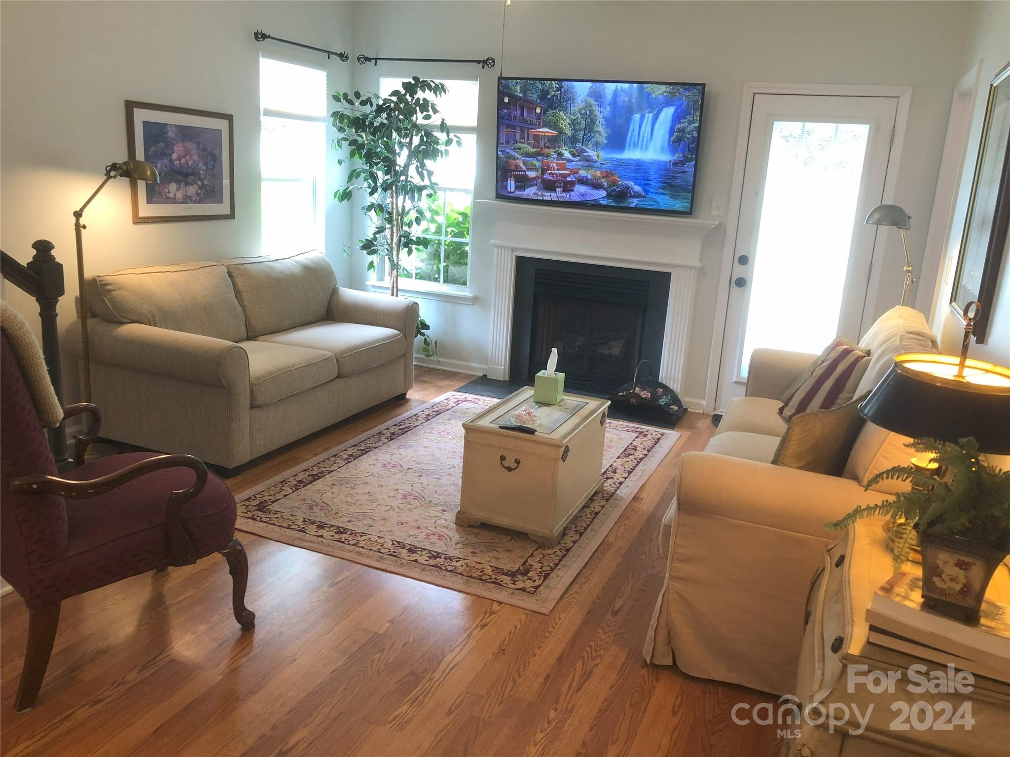 Cascades at River Crossing - Residential