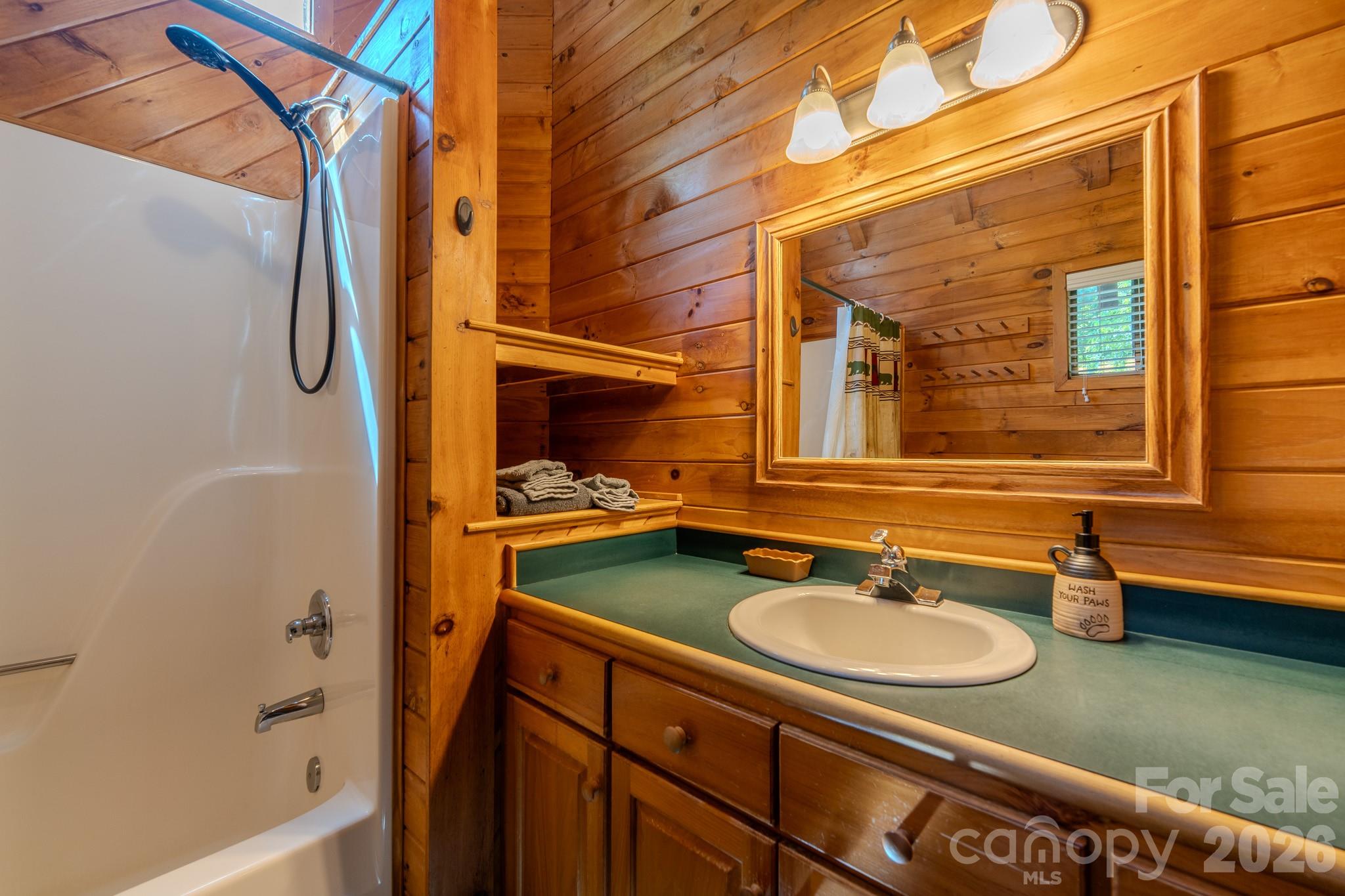 Bear Den Acres - Residential