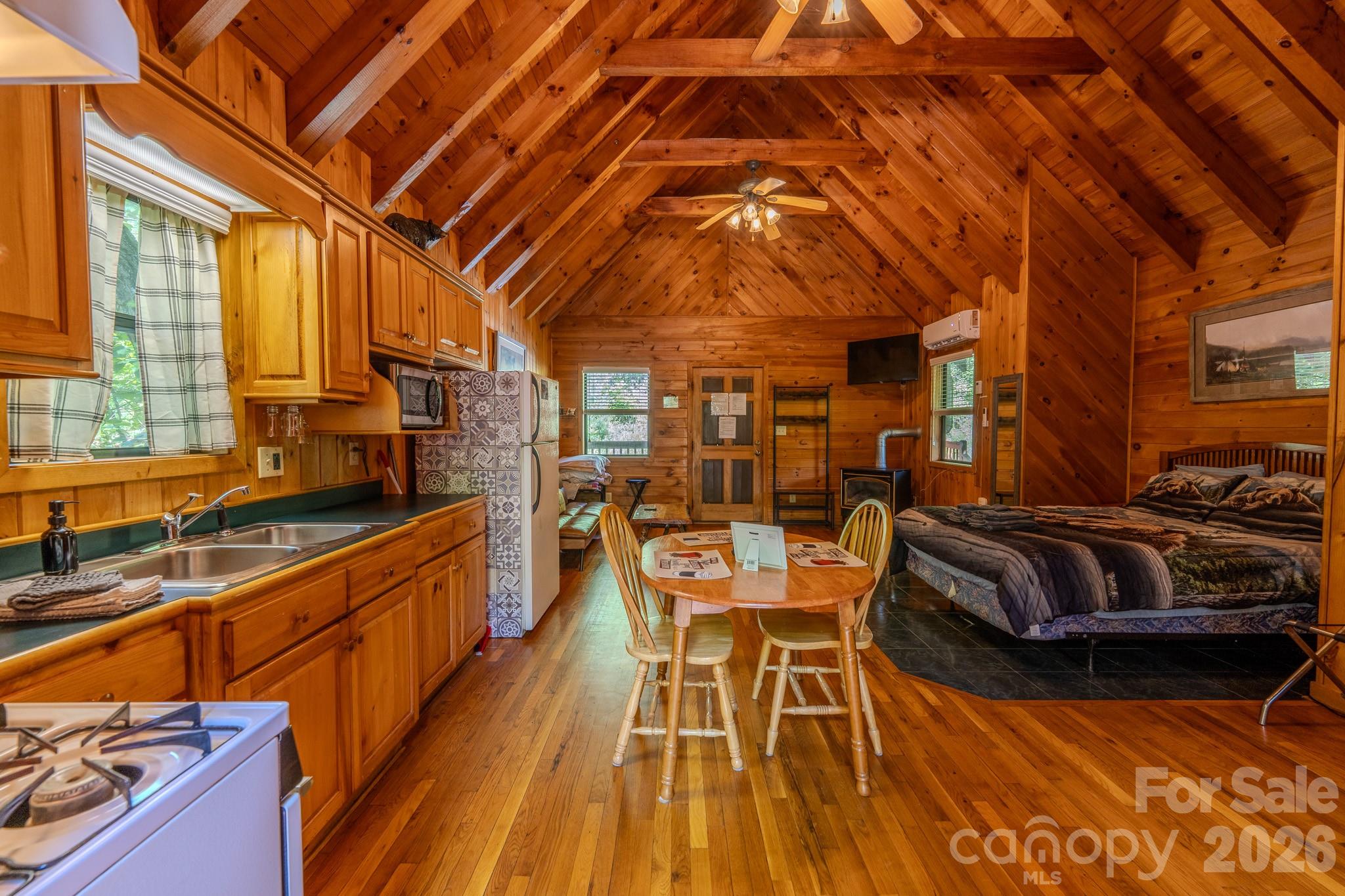 Bear Den Acres - Residential