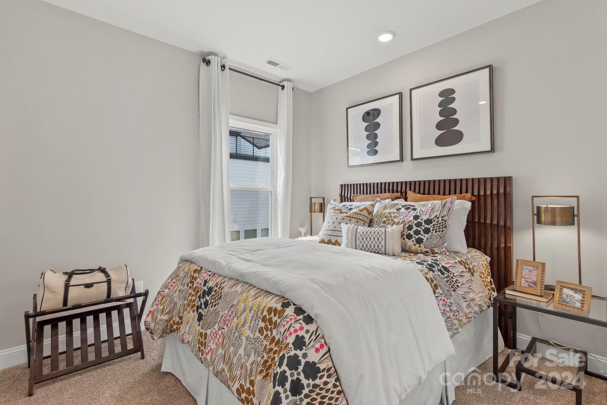 Mineral Springs - Residential