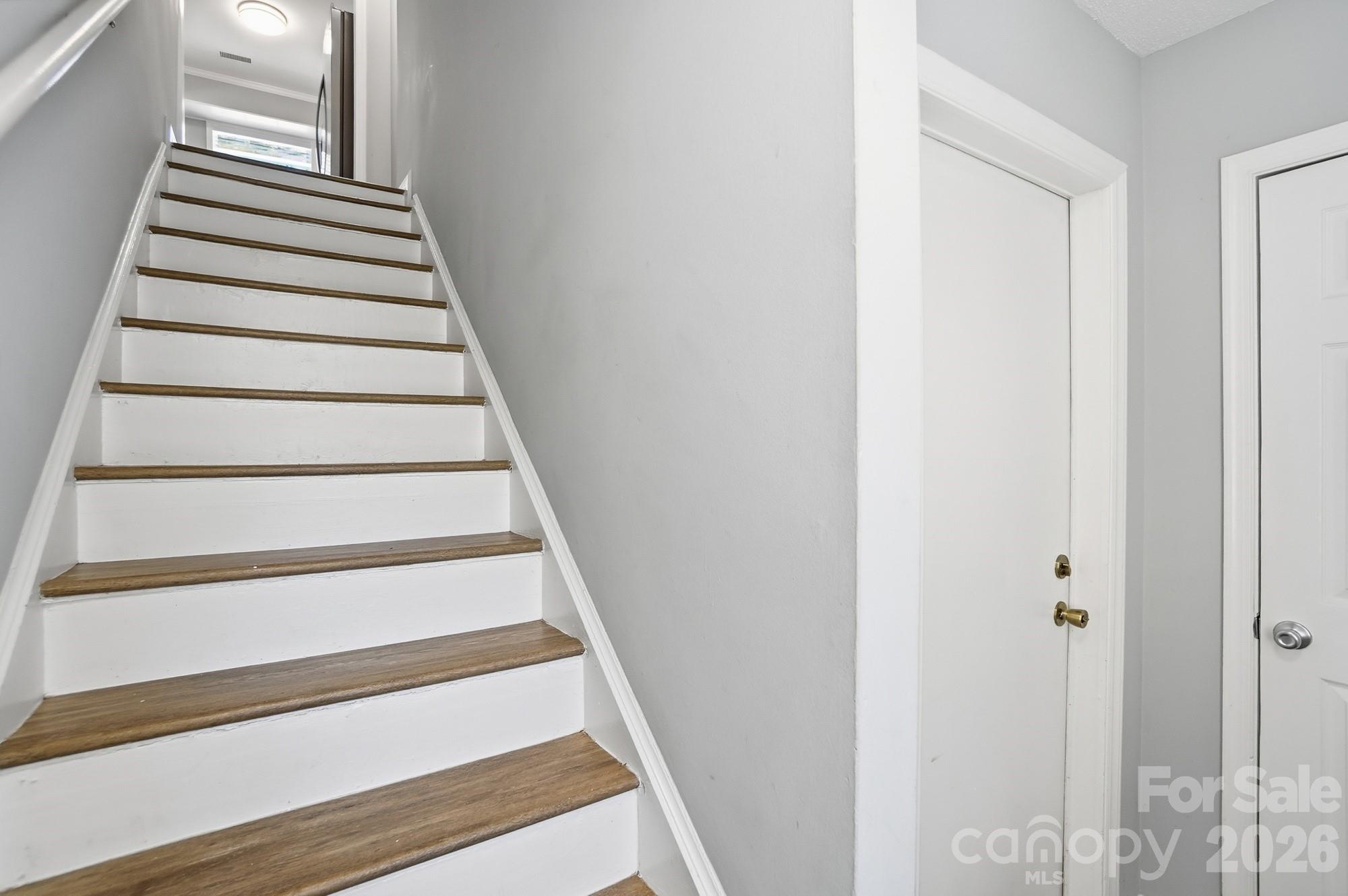 FalconBridge - Residential