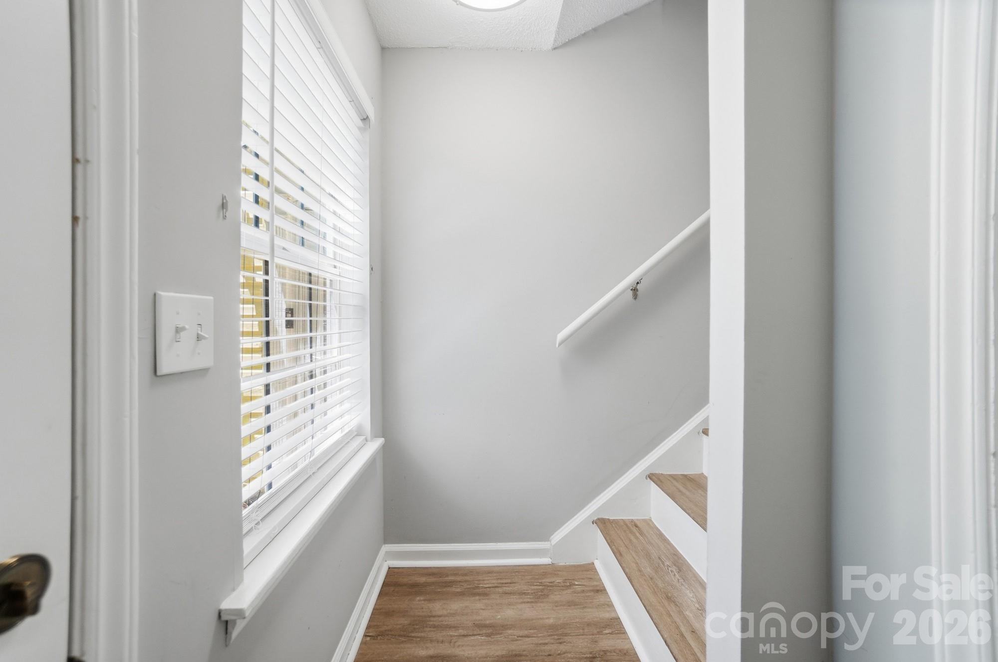 FalconBridge - Residential