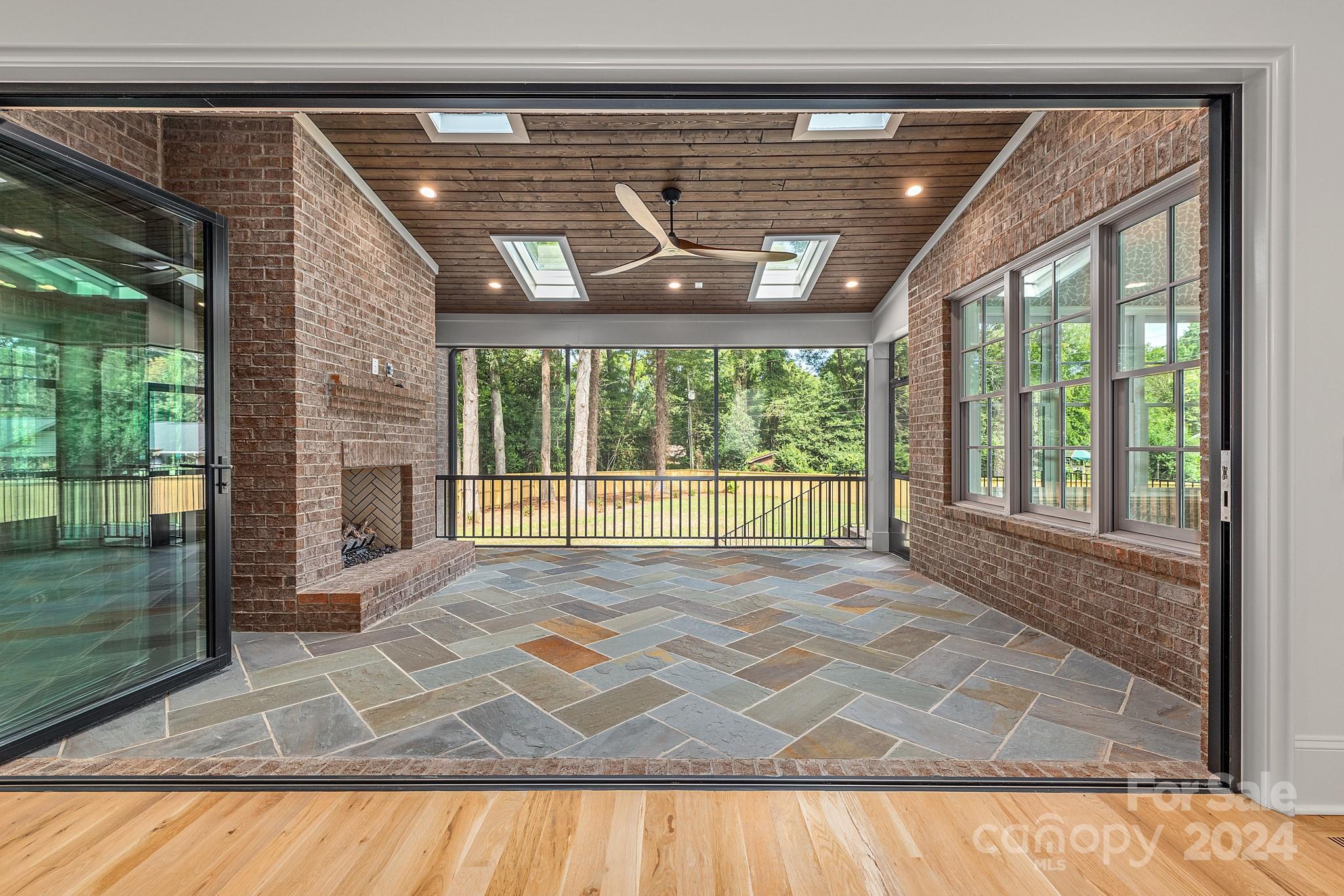 Sherwood Forest - Residential