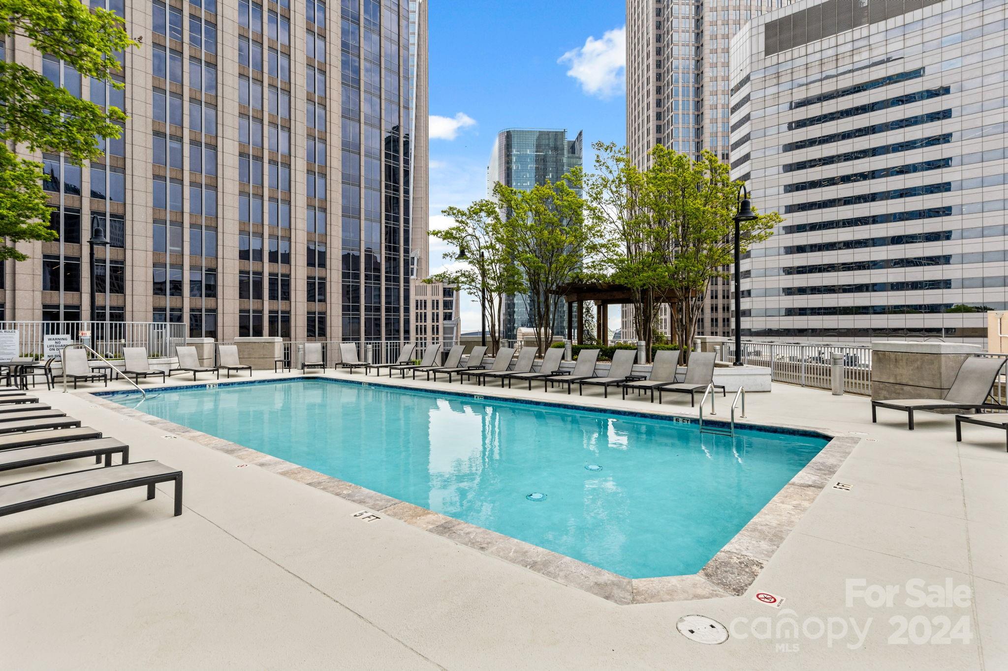 Avenue Condominiums - Residential