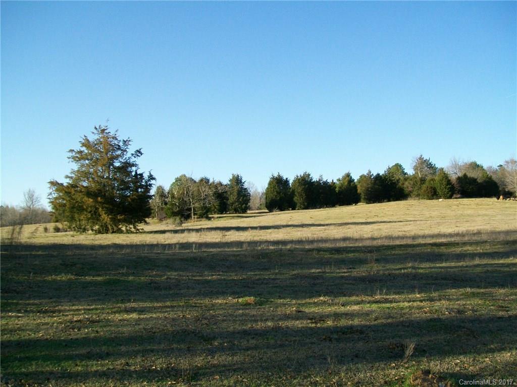 Wonderful horse or cattle farm with pasture (c. 30 ac), woods, 3 creeks, and fenced for cattle or horses, wildlife with deer and turkey abundant.

No representation on well or septic. Buyer must obtain all permits including septic tank permit and well.