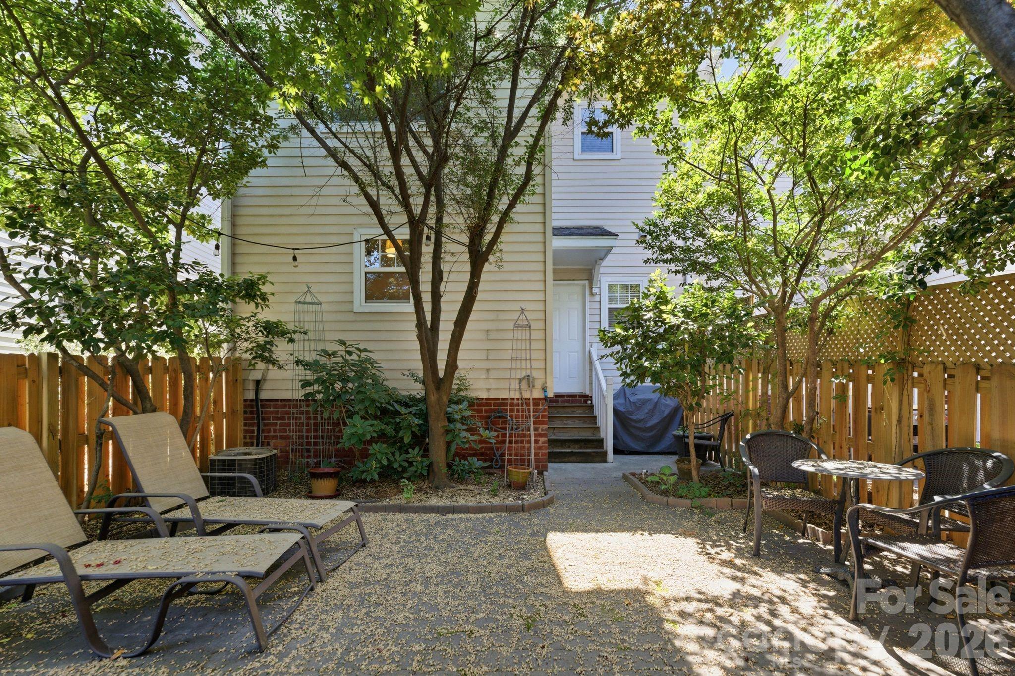 Oak Park at 3rd Ward - Residential