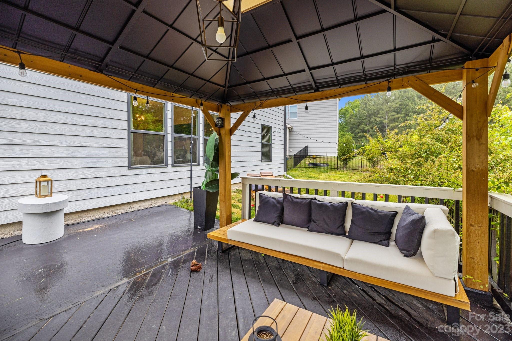 Fox Ridge - Residential