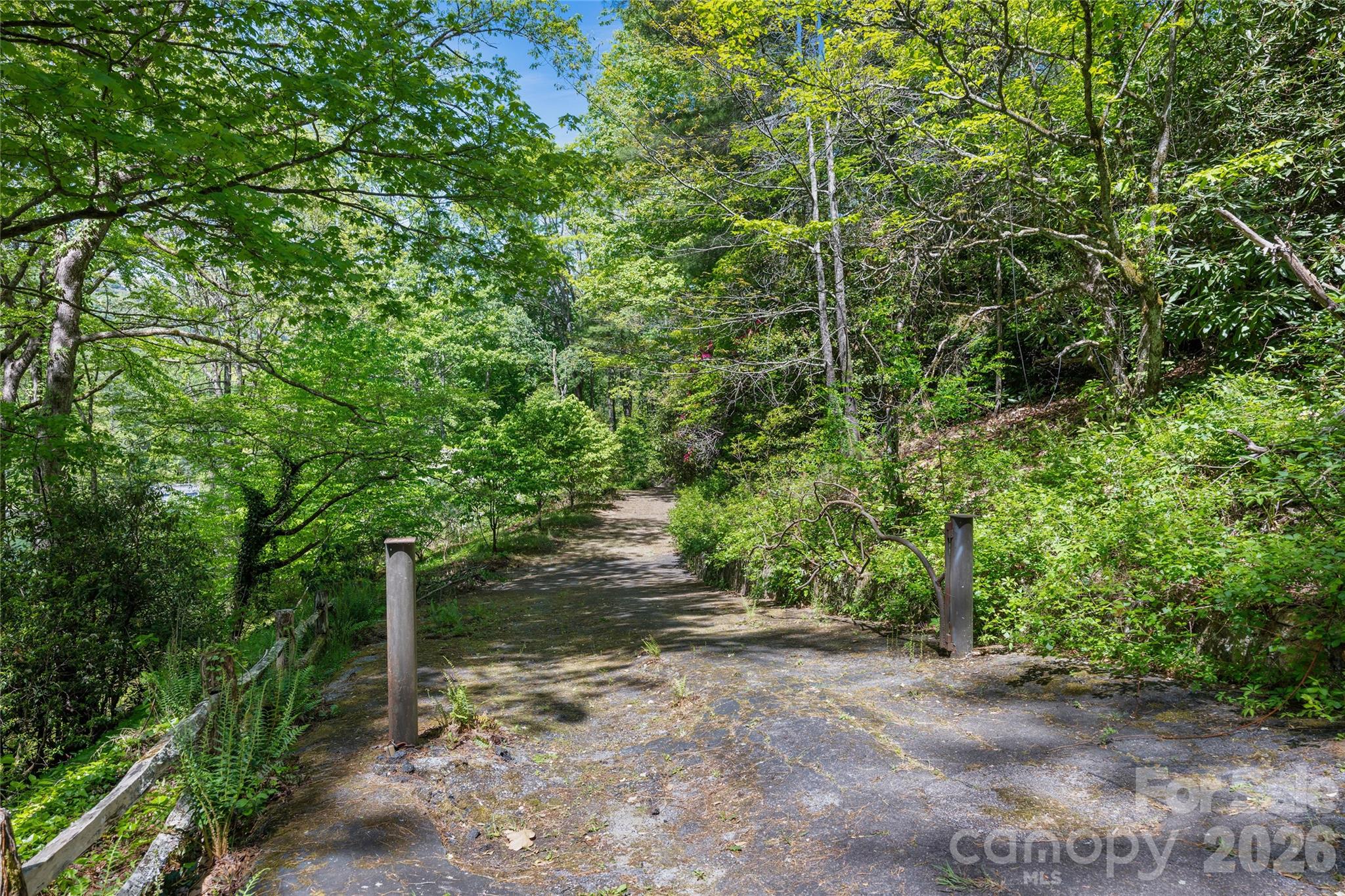 Lake Toxaway Estates - Land