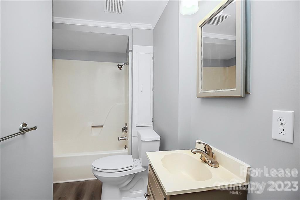 Wadsworth - Residential Lease