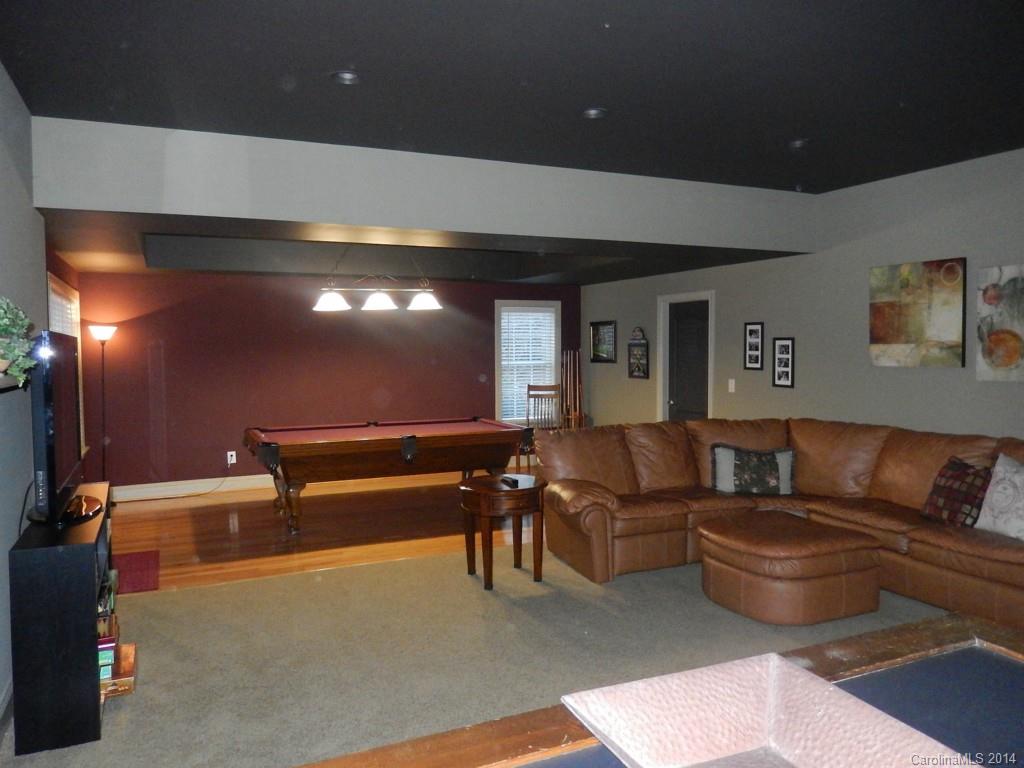 Potters Bluff - Residential